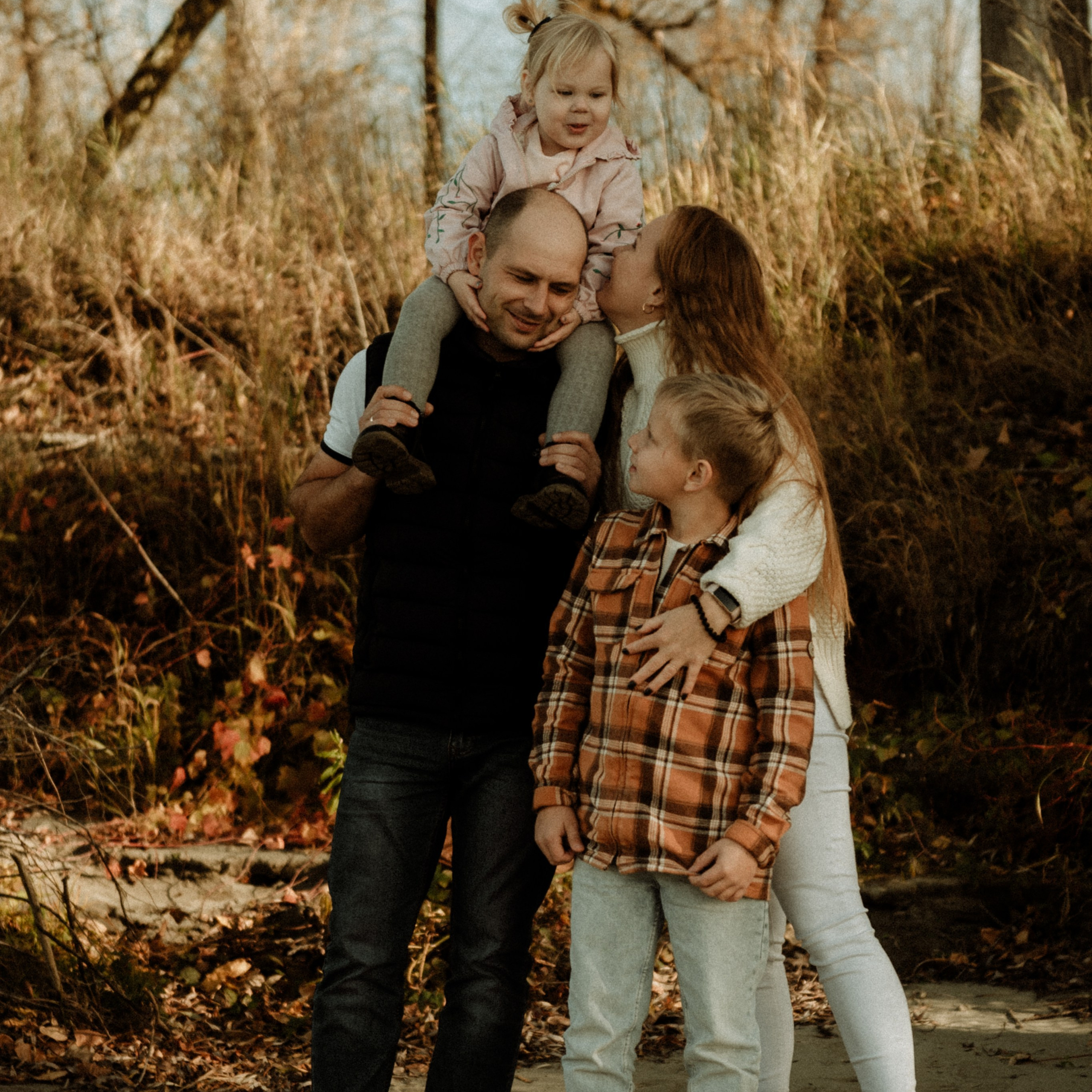 Отзывы на фотосъёмку. Фотограф в Барнауле Дарья Бутурлакина. Люби.Цени.Касайся