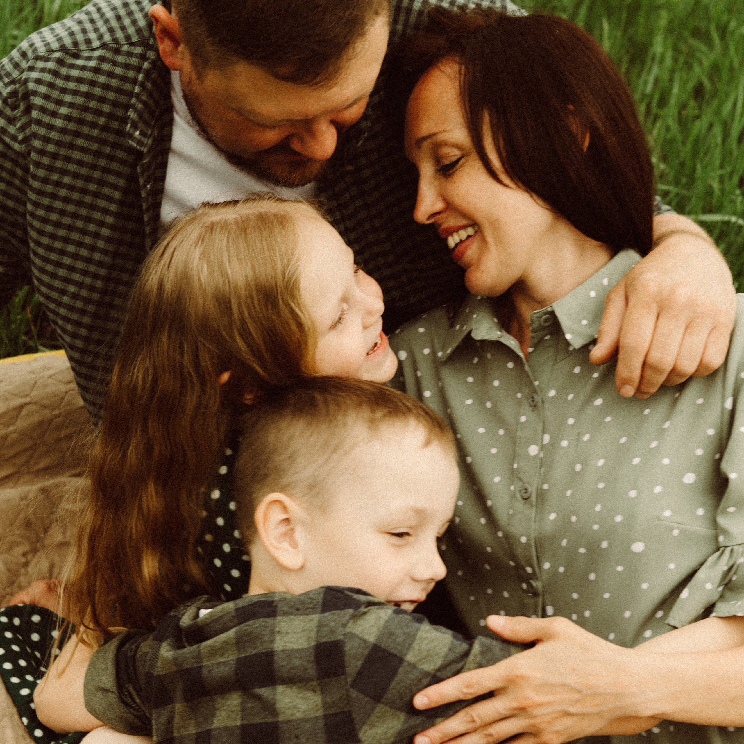 Отзывы на фотосъёмку. Фотограф в Барнауле Дарья Бутурлакина. Люби.Цени.Касайся