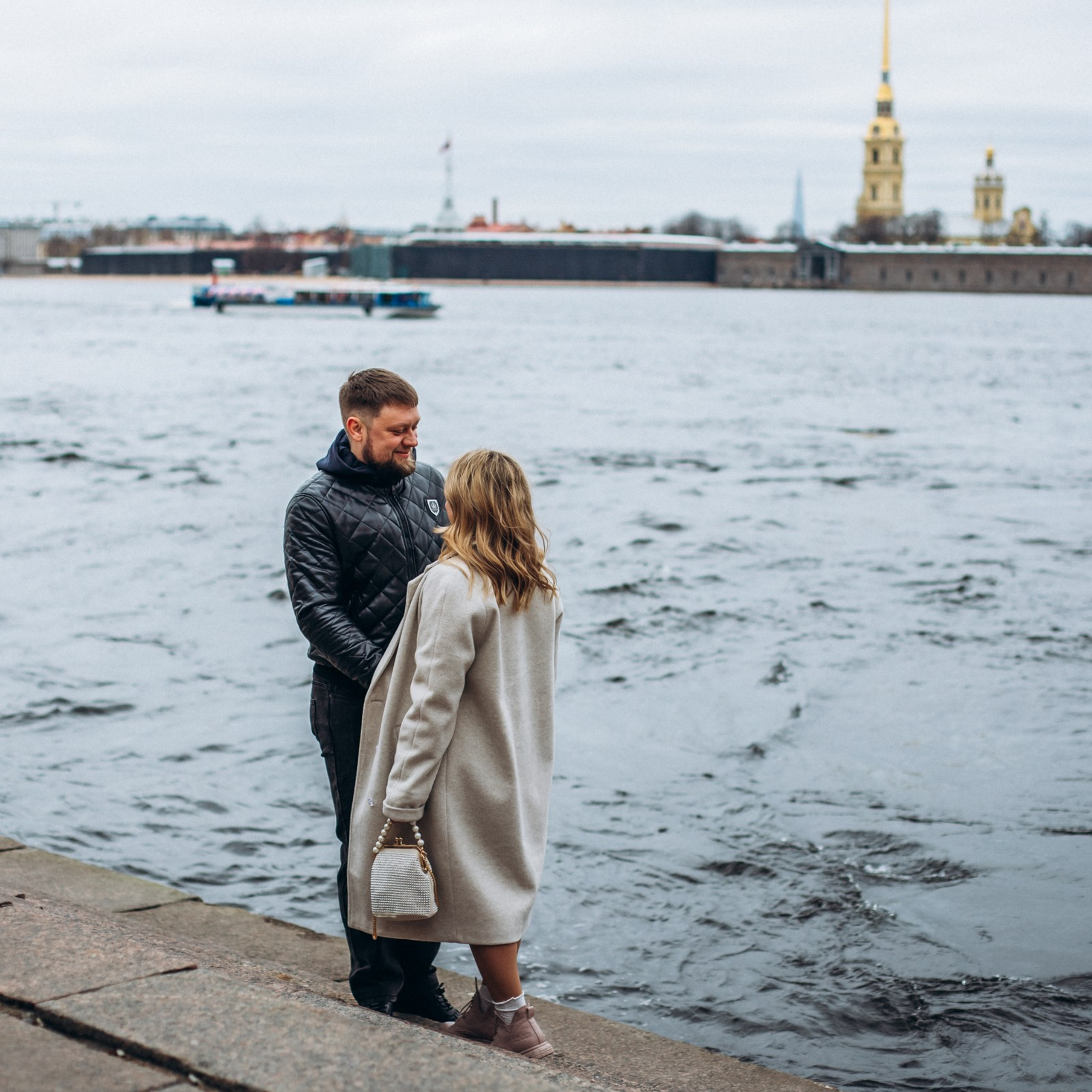 Максим и Юлия в апреле