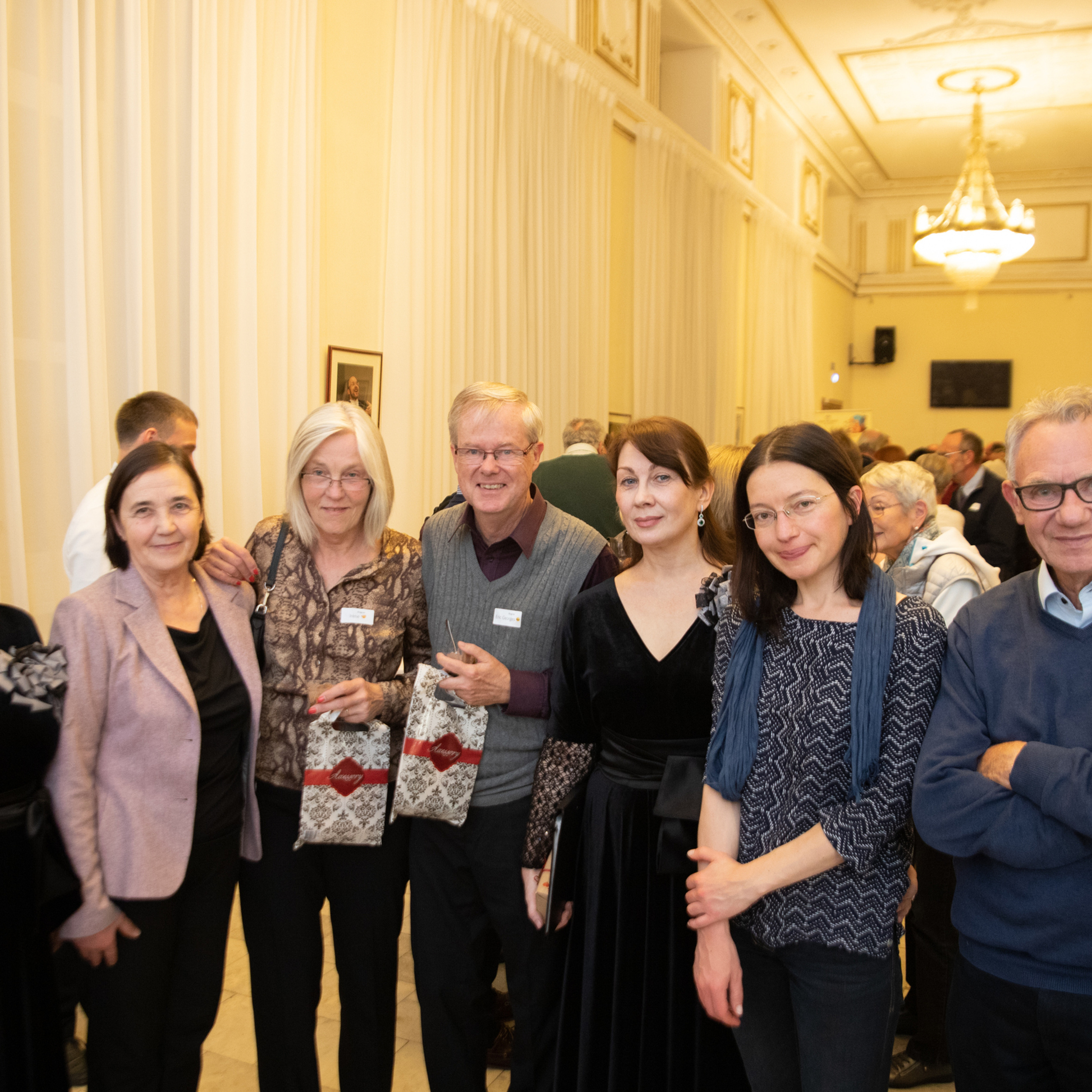 Отзывы. Контент для бизнеса в Екатеринбурге Полдень Медиа