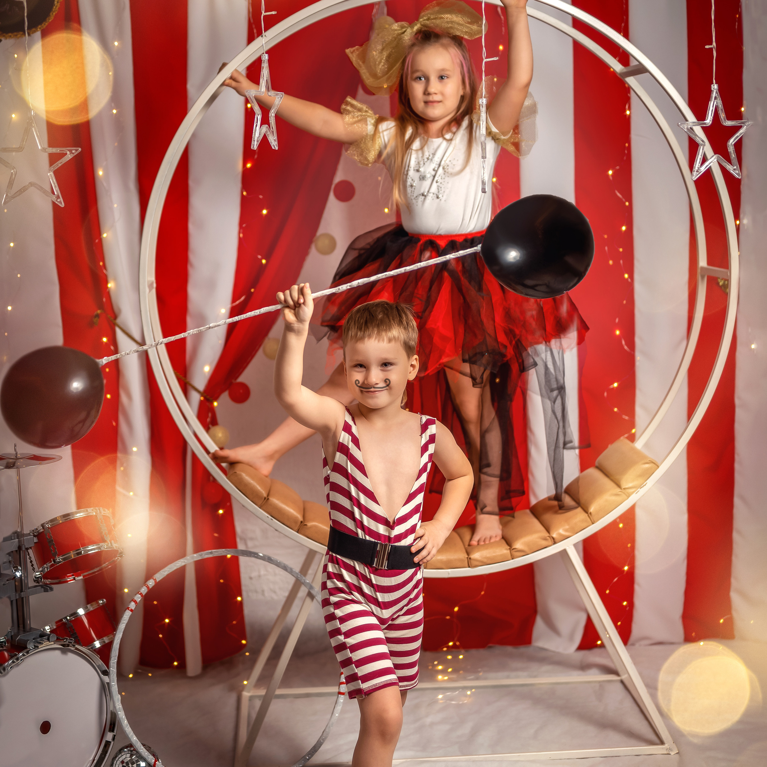 Циркачи Влад и Соня