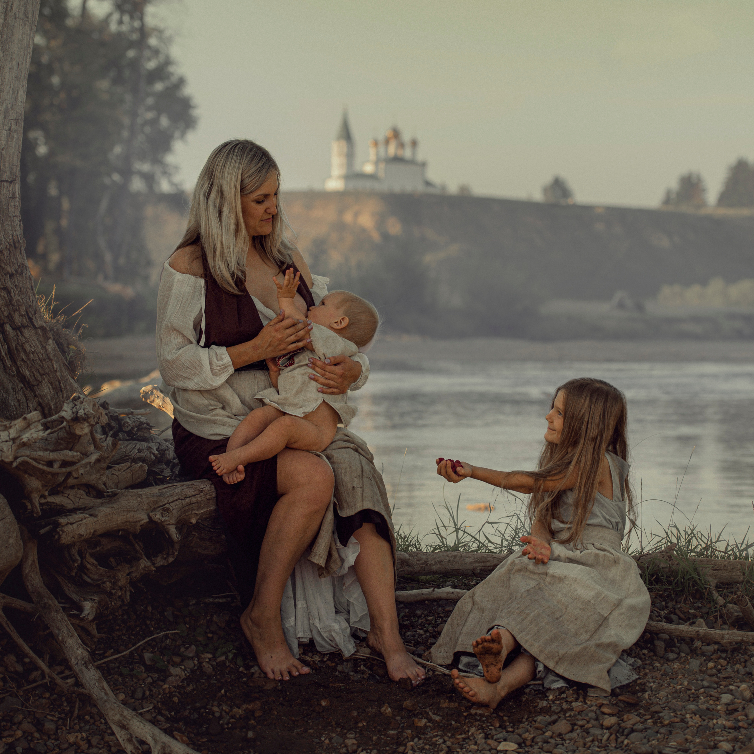 Материнство