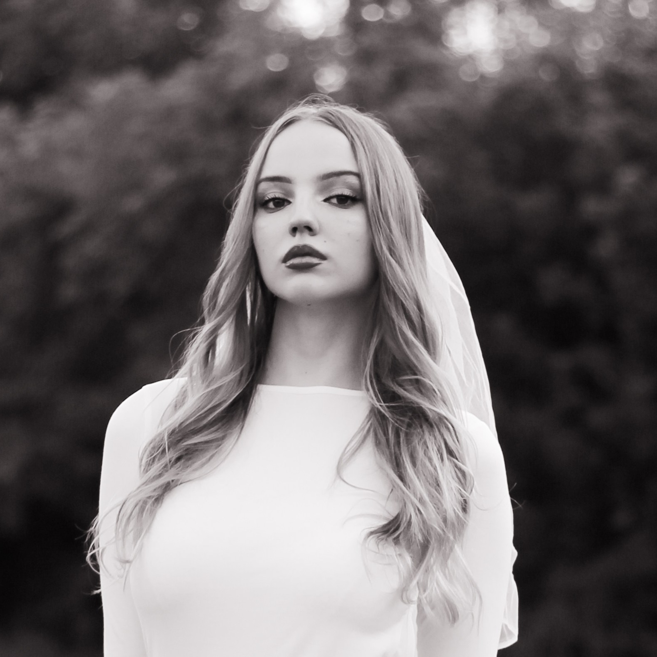 Леся в&nbsp;образе невесты