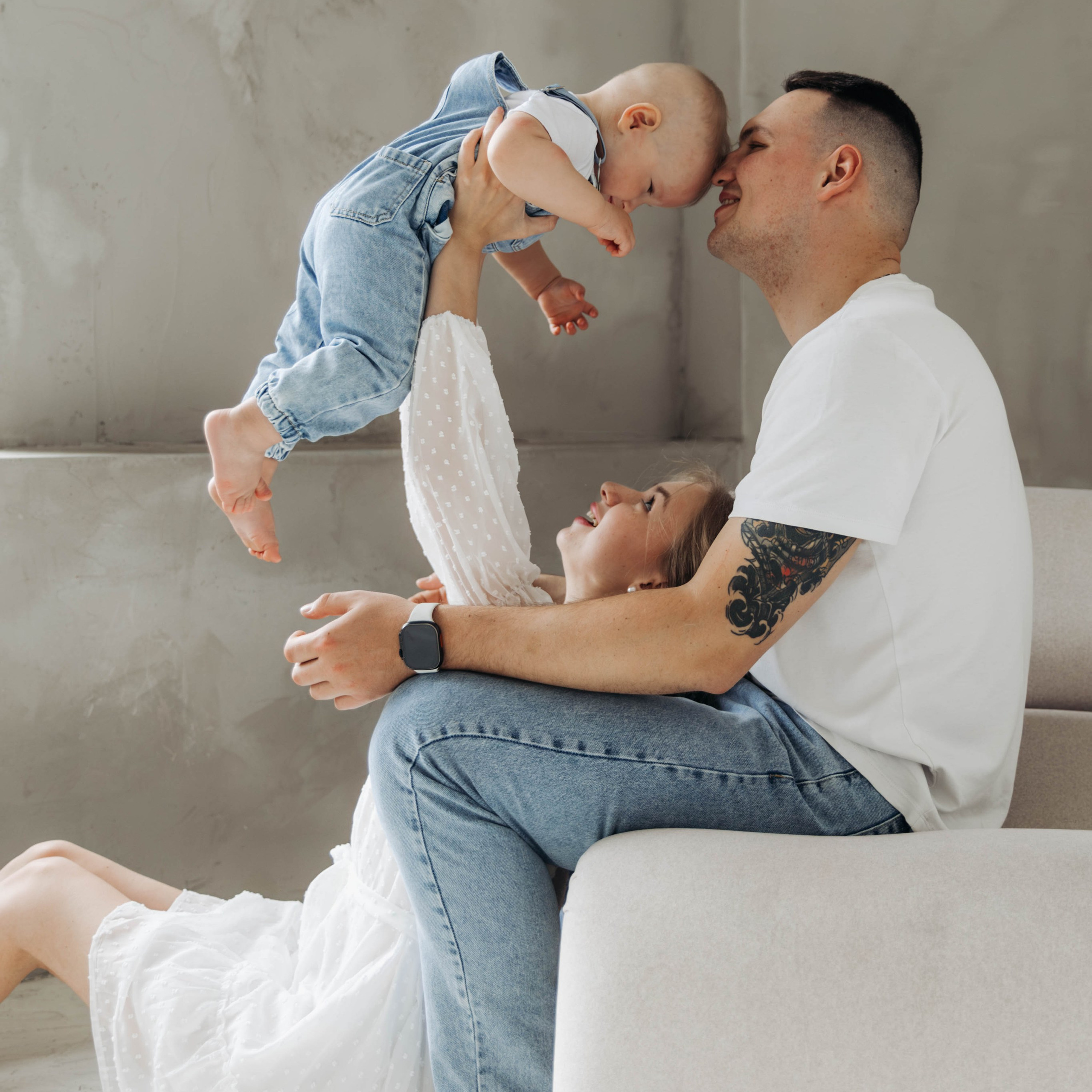 Артем 1 годик