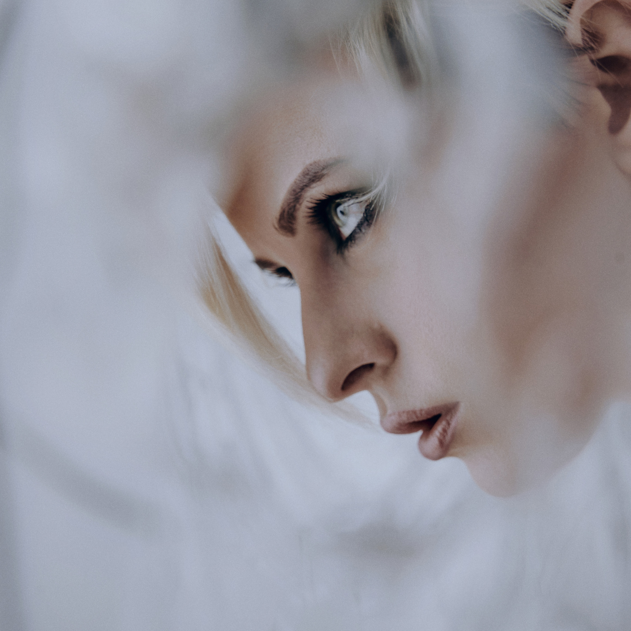 Reviews. Репортажный и фешн фотограф в Москве и по всему миру