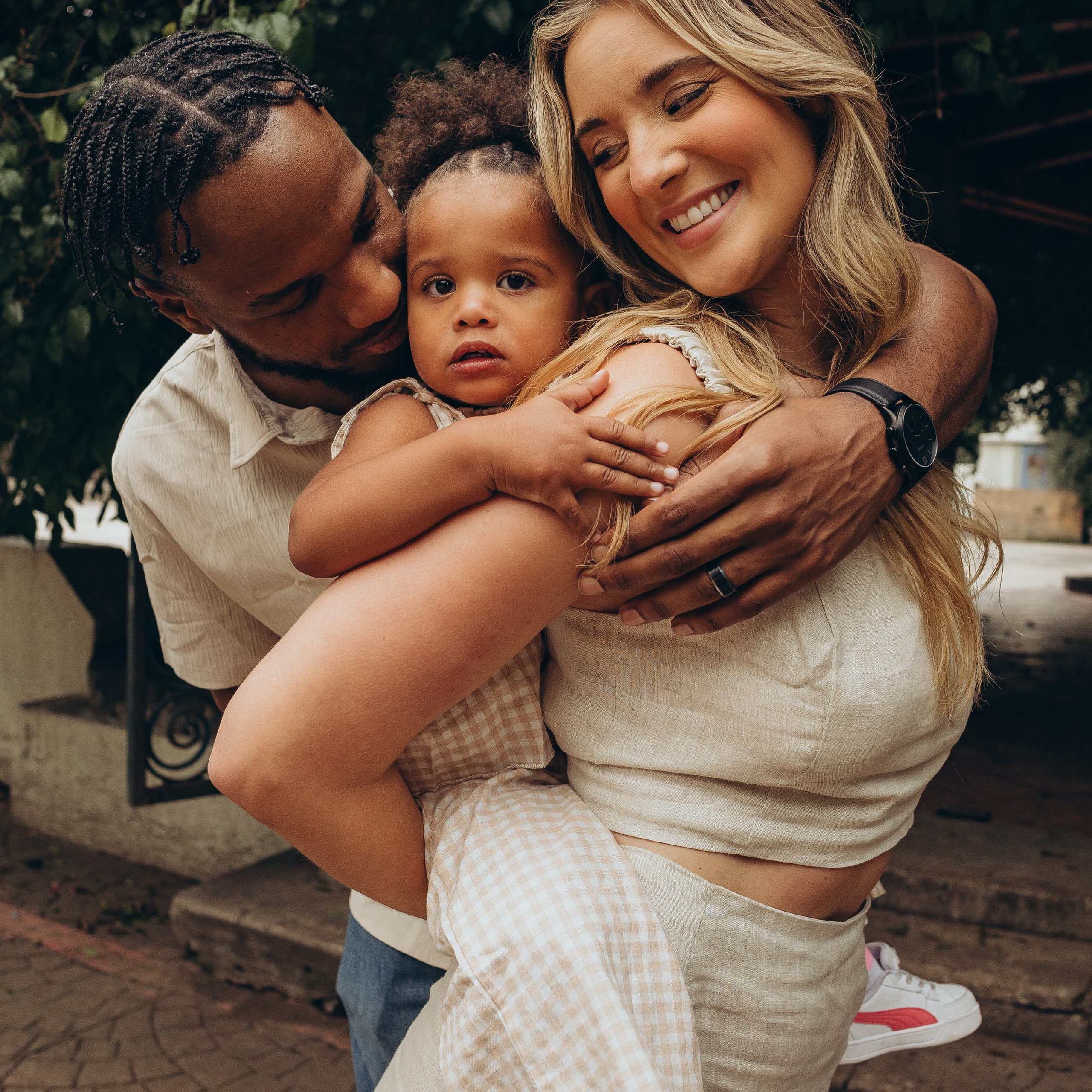 Сисль, Саманта и Занийа