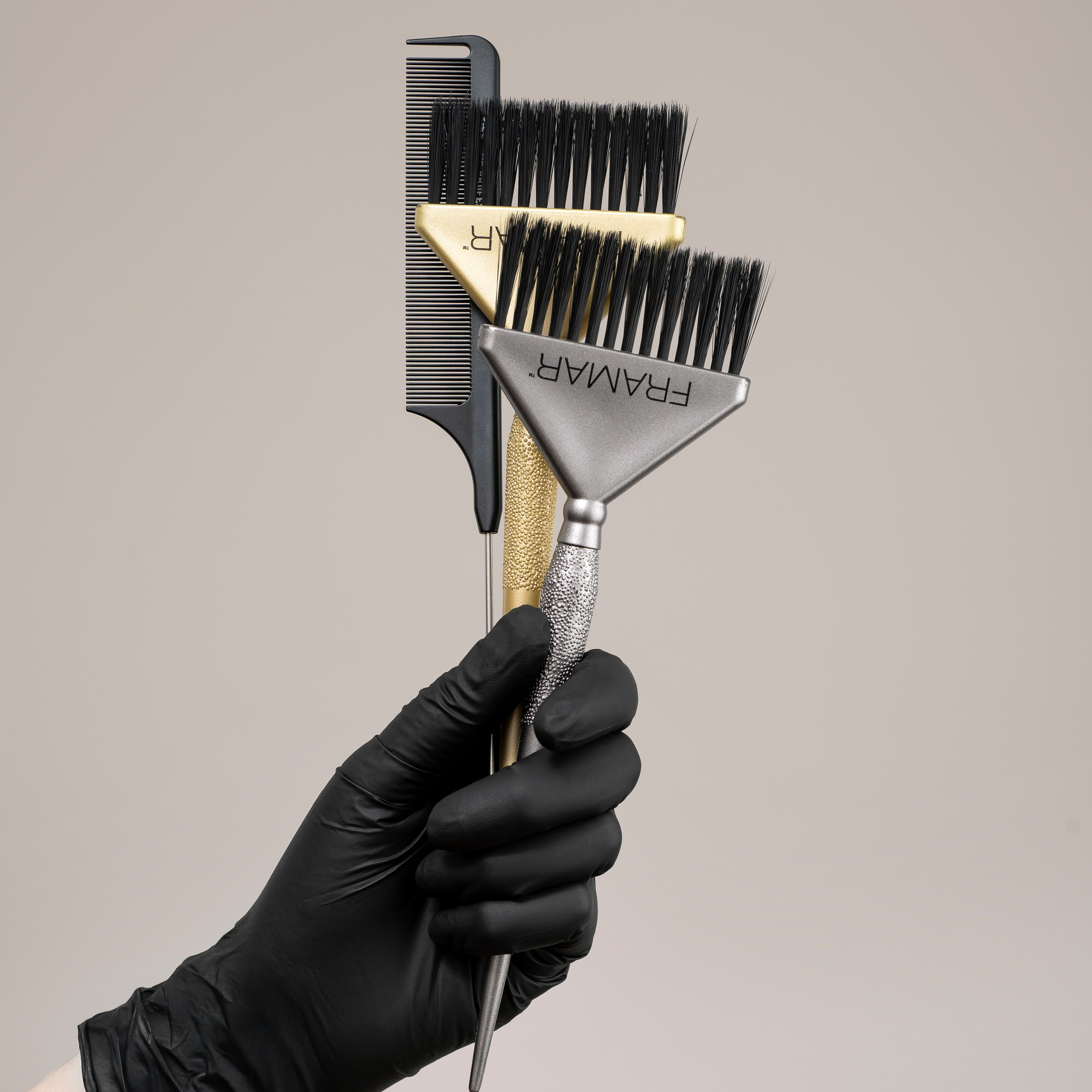 Фотосъемка парикмахерских инструментов