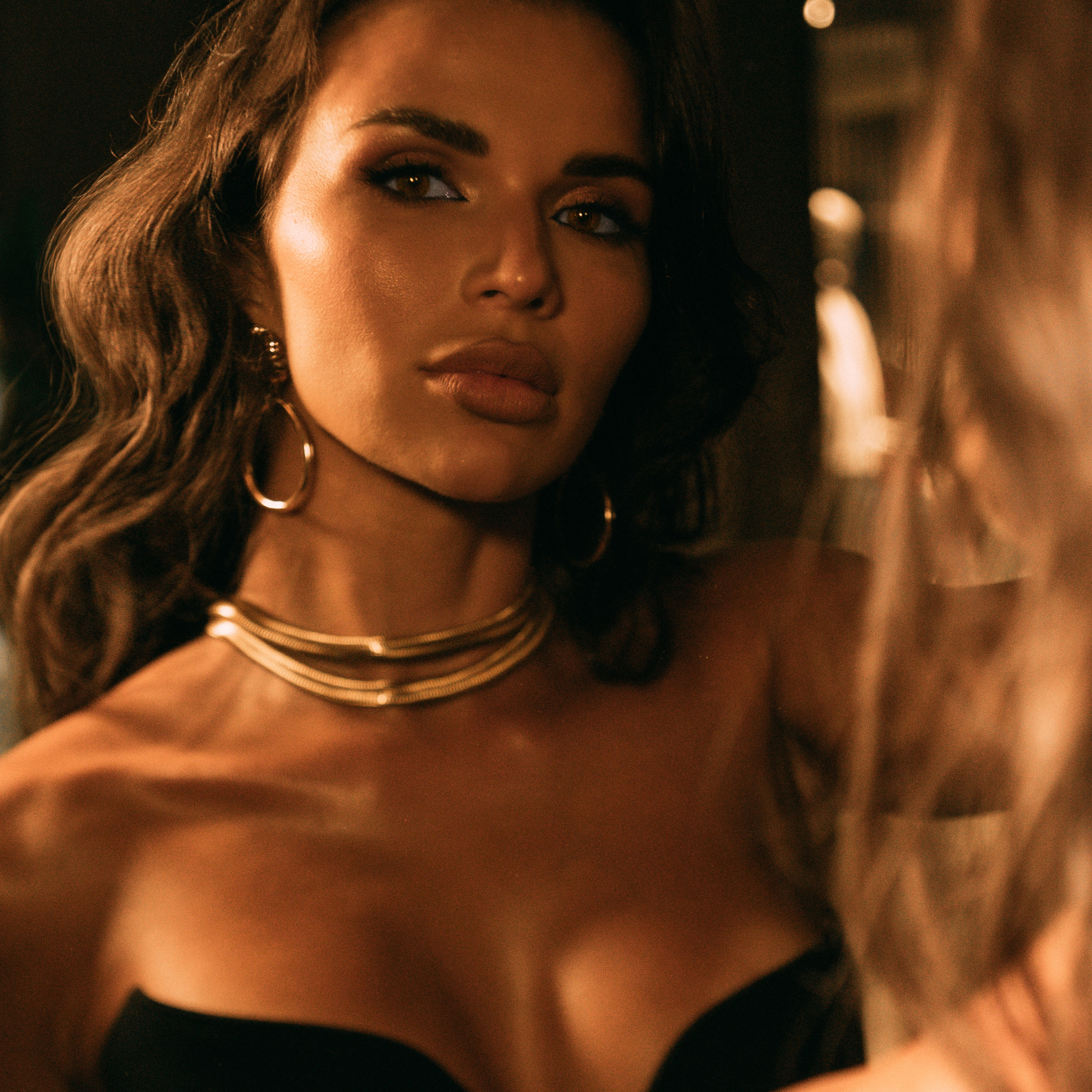 Надин Серовски