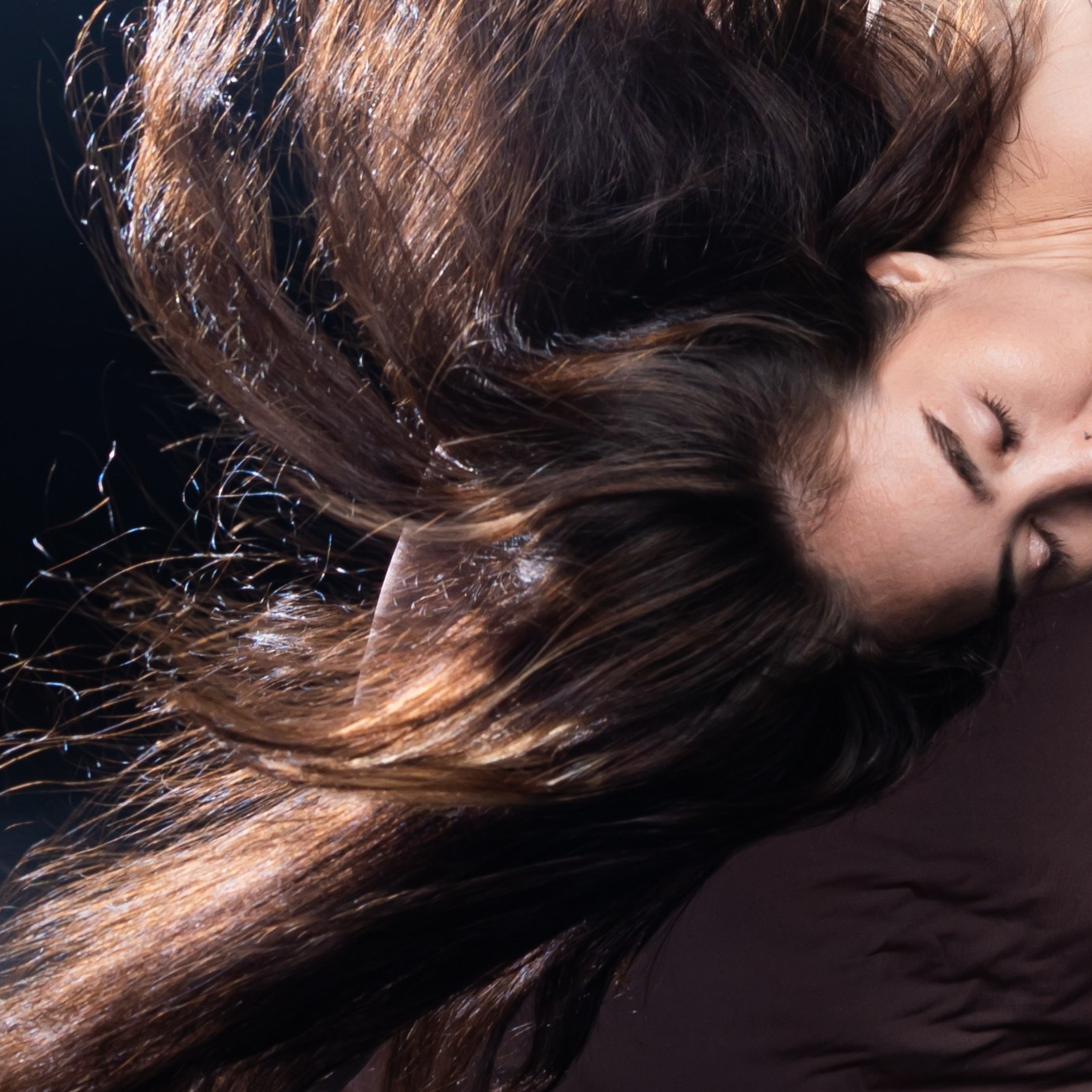 Настя. Танец под дождём