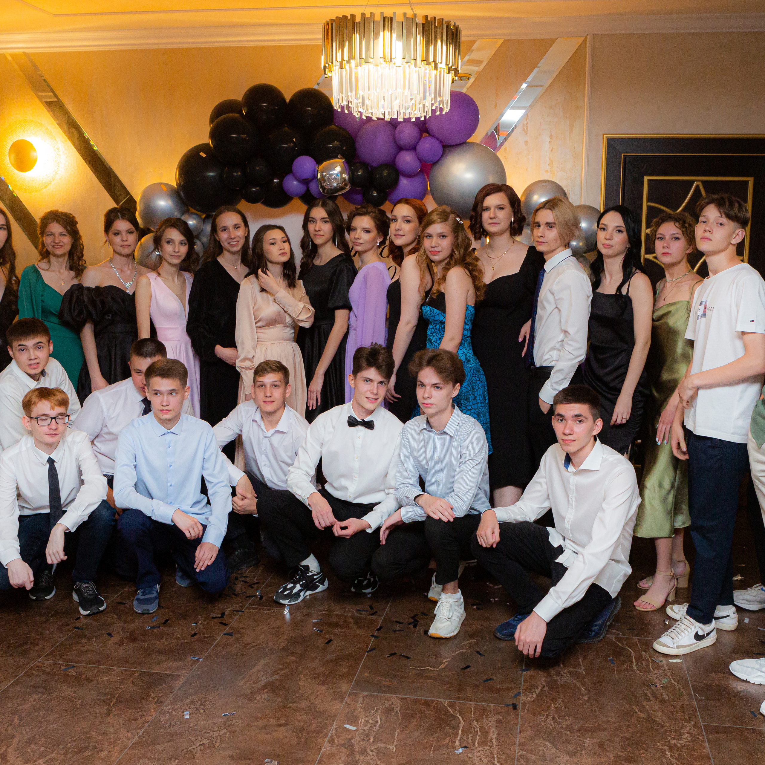 Выпускные Уфа. Фотограф Уфа. Фотограф на выпускной вечер. Ведущий на выпускной вечер. Организация и проведение выпускных в городе Уфа и за его пределами. Таблица расходов на проведение, последнего звонка, торжественной части и выпускного. Чек — лист на выпускной. Фотограф в детский сад.