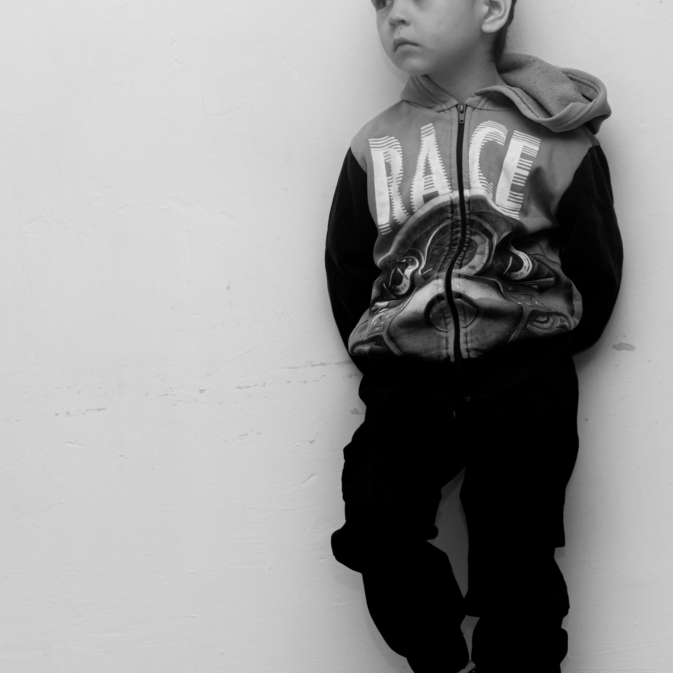 Выпускные Уфа. Фотограф Уфа. Фотограф на выпускной вечер. Ведущий на выпускной вечер. Организация и проведение выпускных в городе Уфа и за его пределами. Таблица расходов на проведение, последнего звонка, торжественной части и выпускного. Чек — лист на выпускной. Фотограф в детский сад.