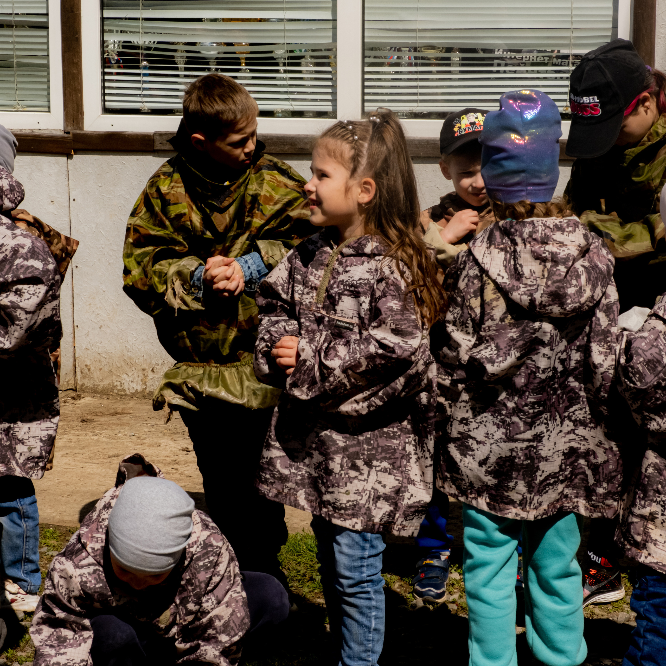 Выпускные Уфа. Фотограф Уфа. Фотограф на выпускной вечер. Ведущий на выпускной вечер. Организация и проведение выпускных в городе Уфа и за его пределами. Таблица расходов на проведение, последнего звонка, торжественной части и выпускного. Чек — лист на выпускной. Фотограф в детский сад.
