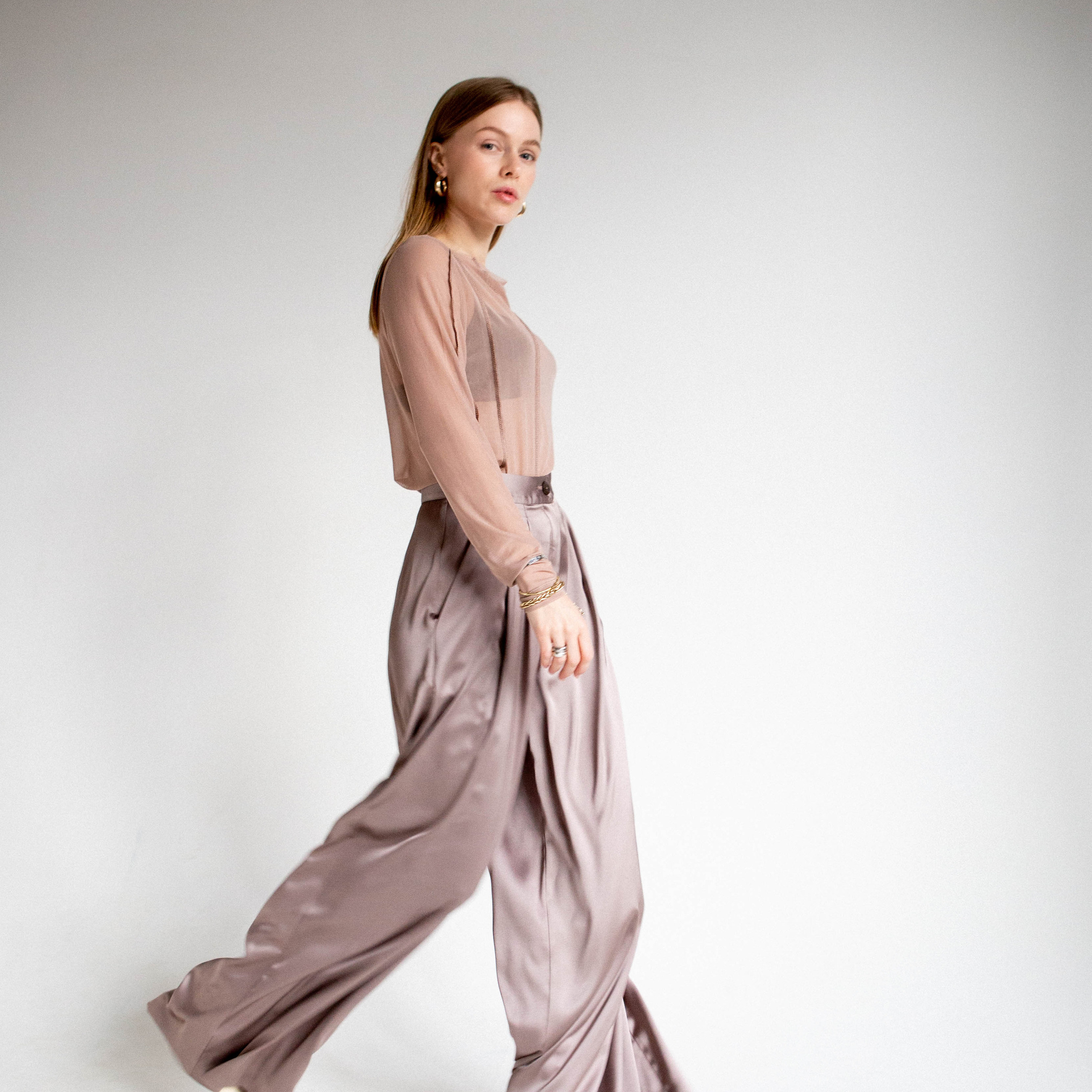 UNITA | NG COLLECTION