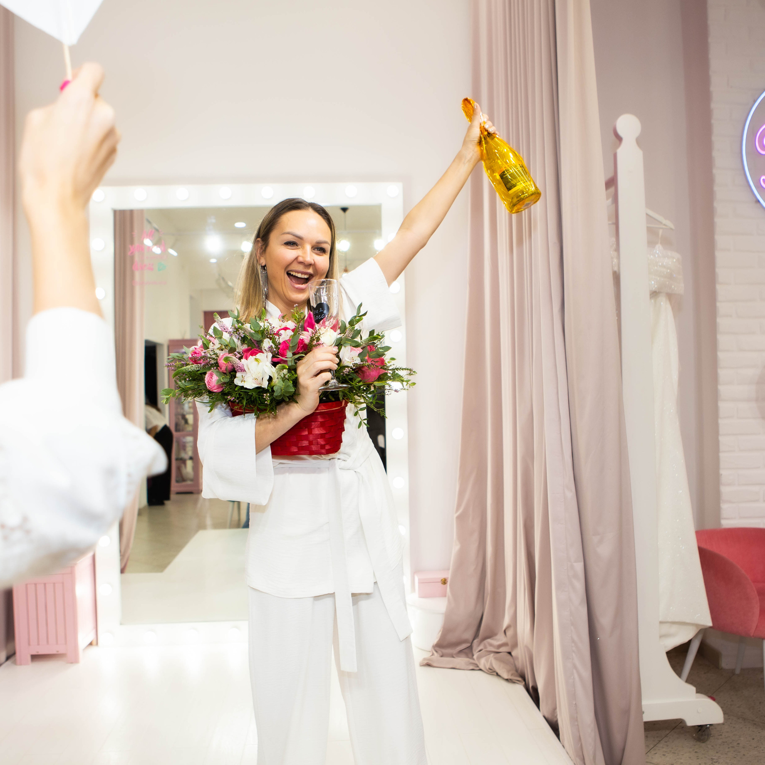 Jully Bride | 10 лет | свадебный магазин