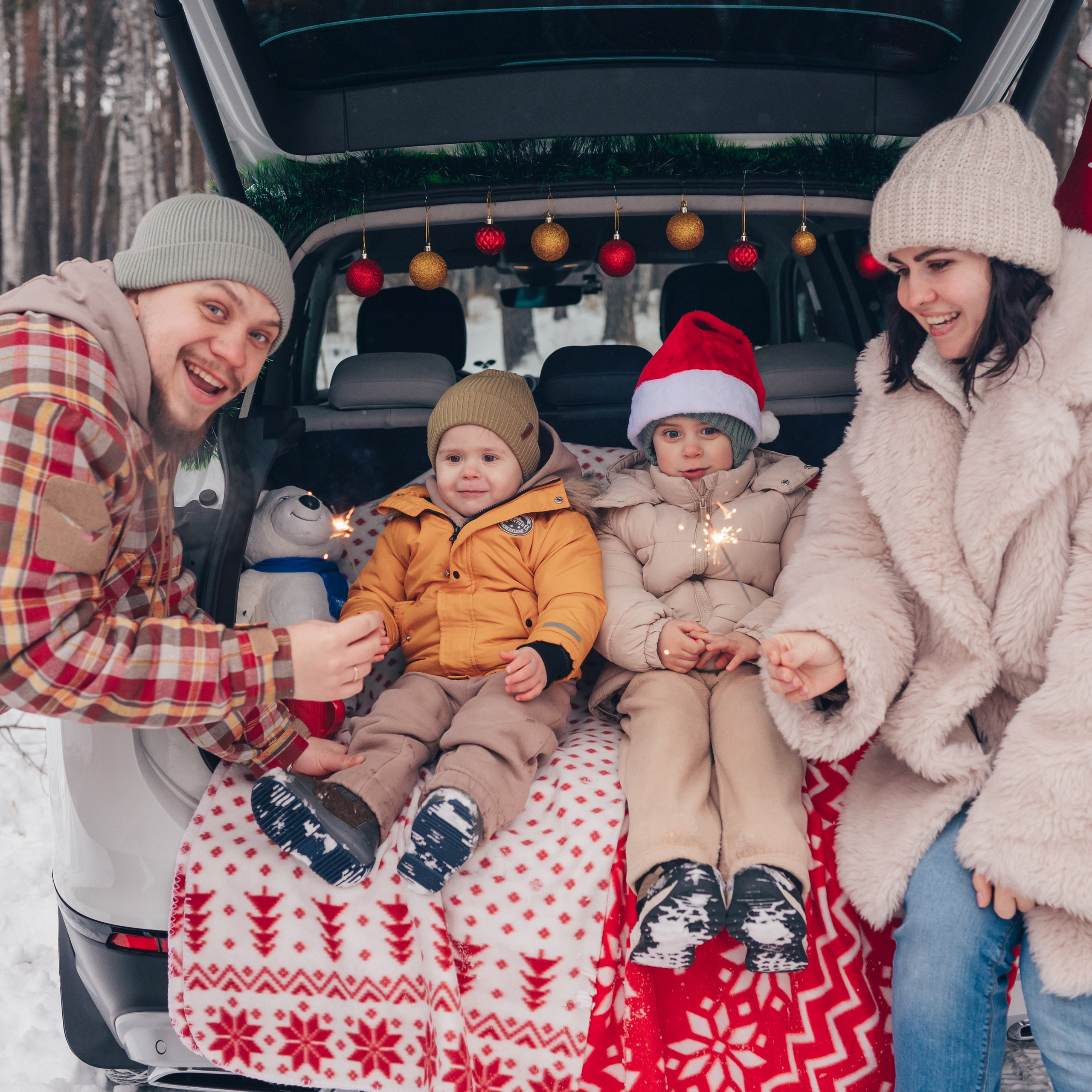 Кирилл & Алина с детьми