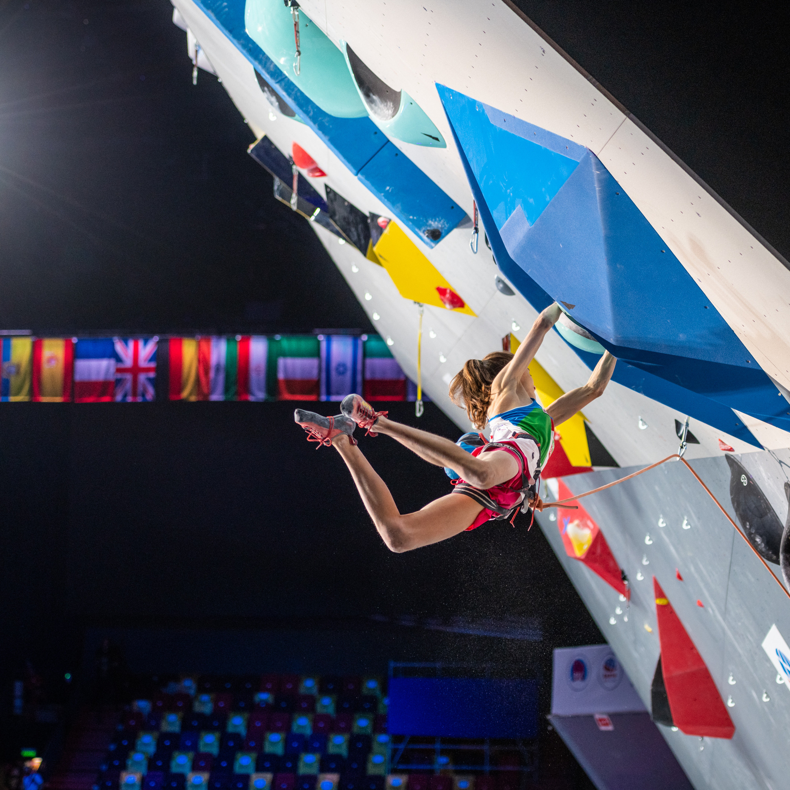 IFSC WORLD CHAMPIONSHIP LEAD