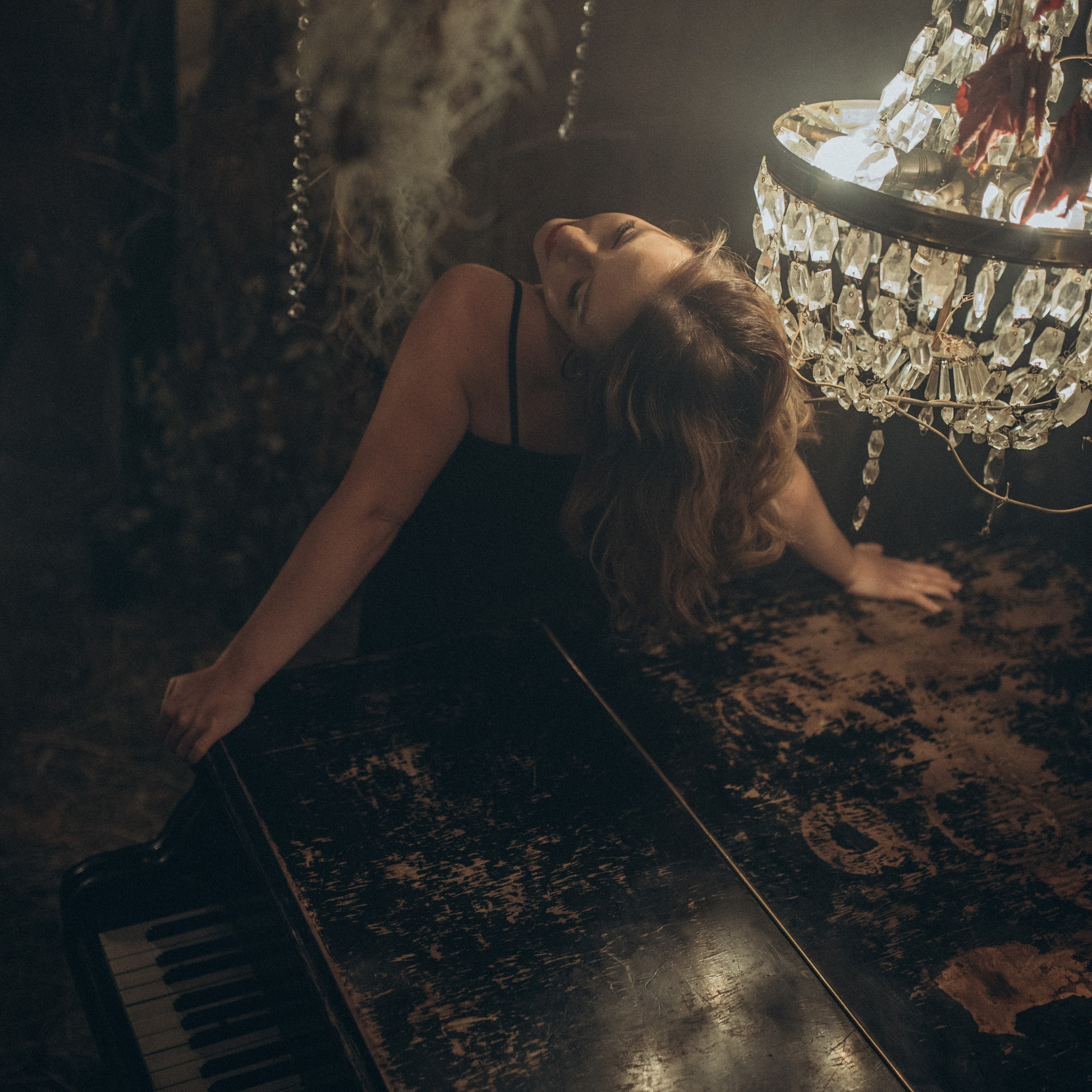 Женя. Оранжерея в лесу