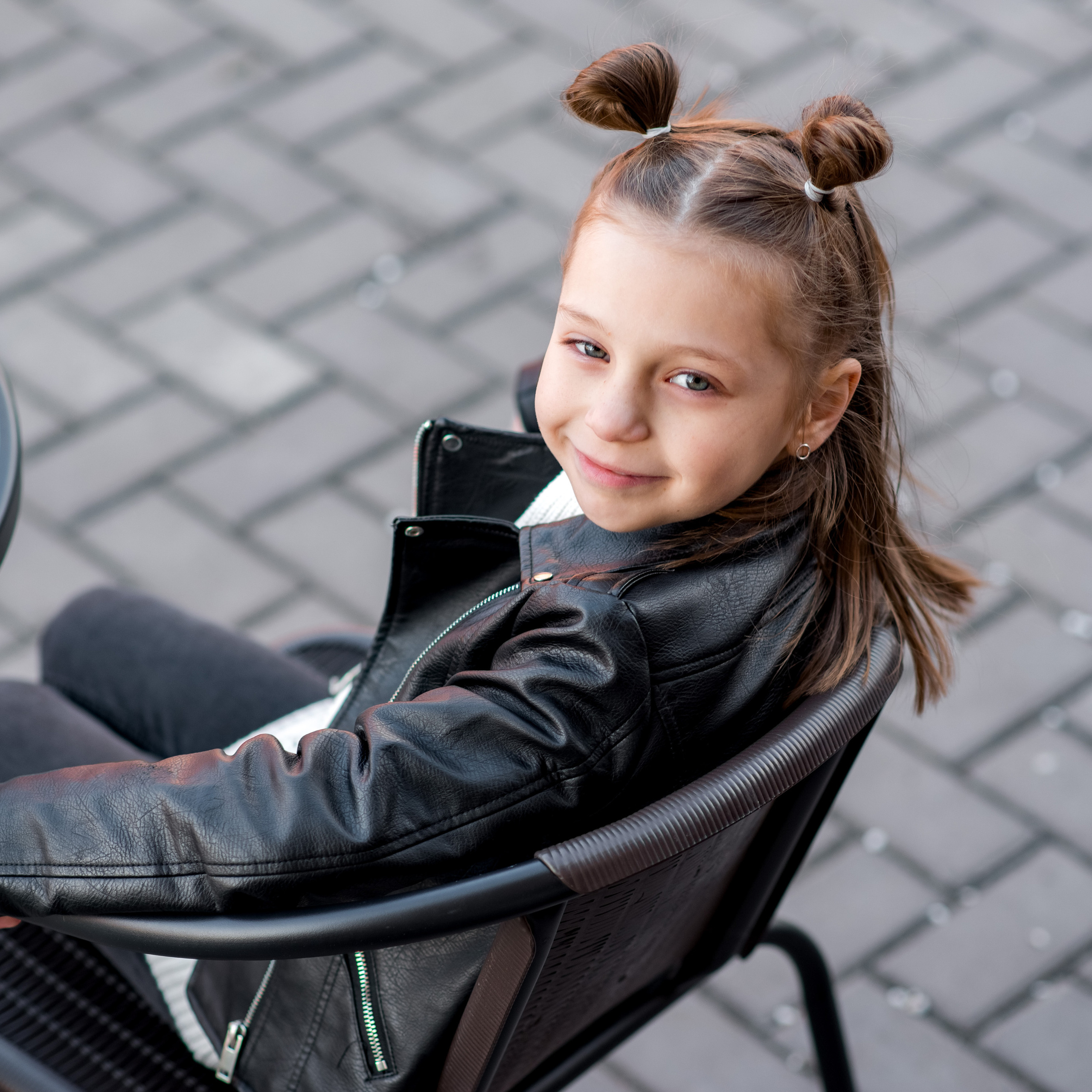 Отзыв Анастасии о съемке на закате в сиреневом парке. Детский и семейный фотограф в Йошкар-Оле Светлана Кропочева