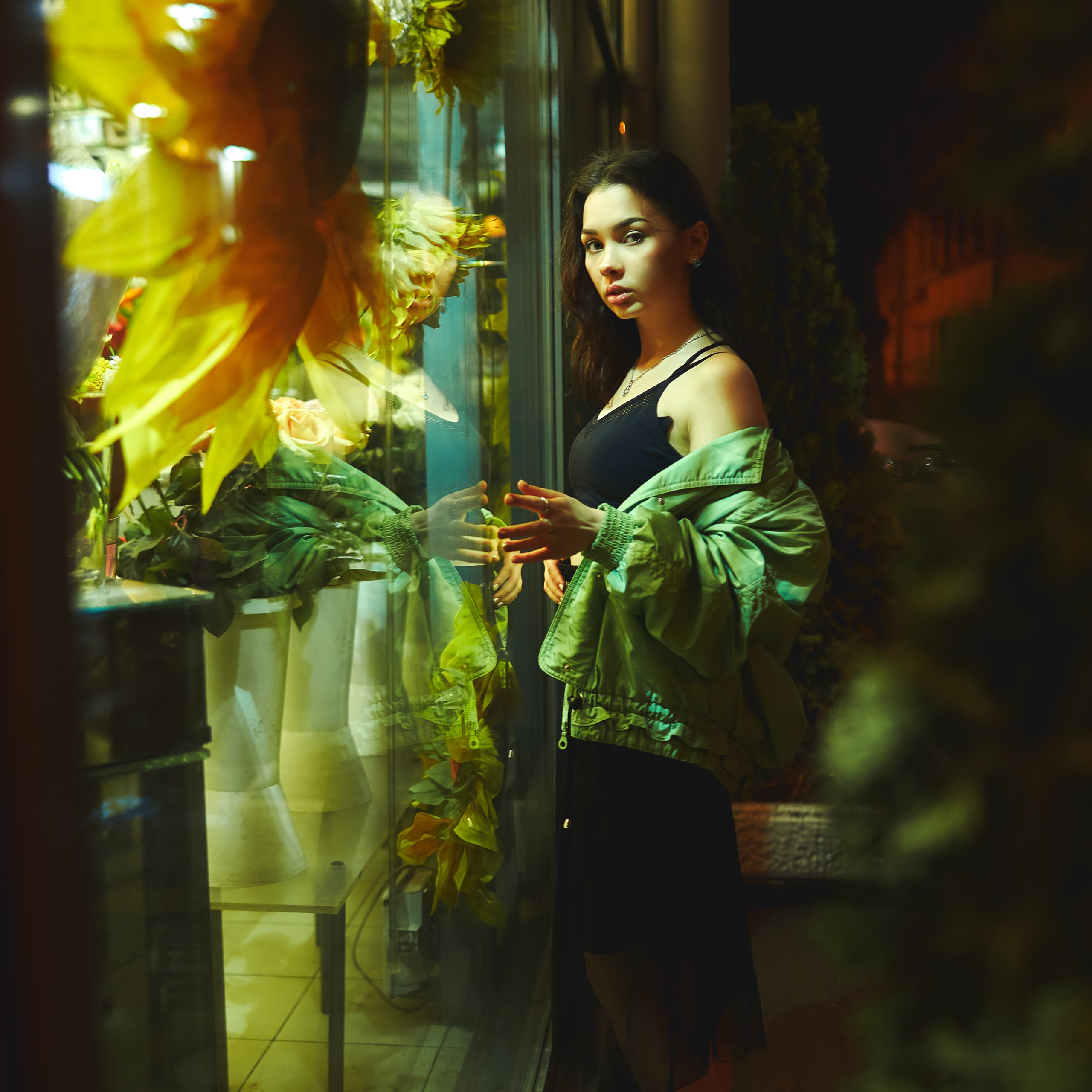 ночная фотосессия в городе отражение витрин Санкт-Петербург 