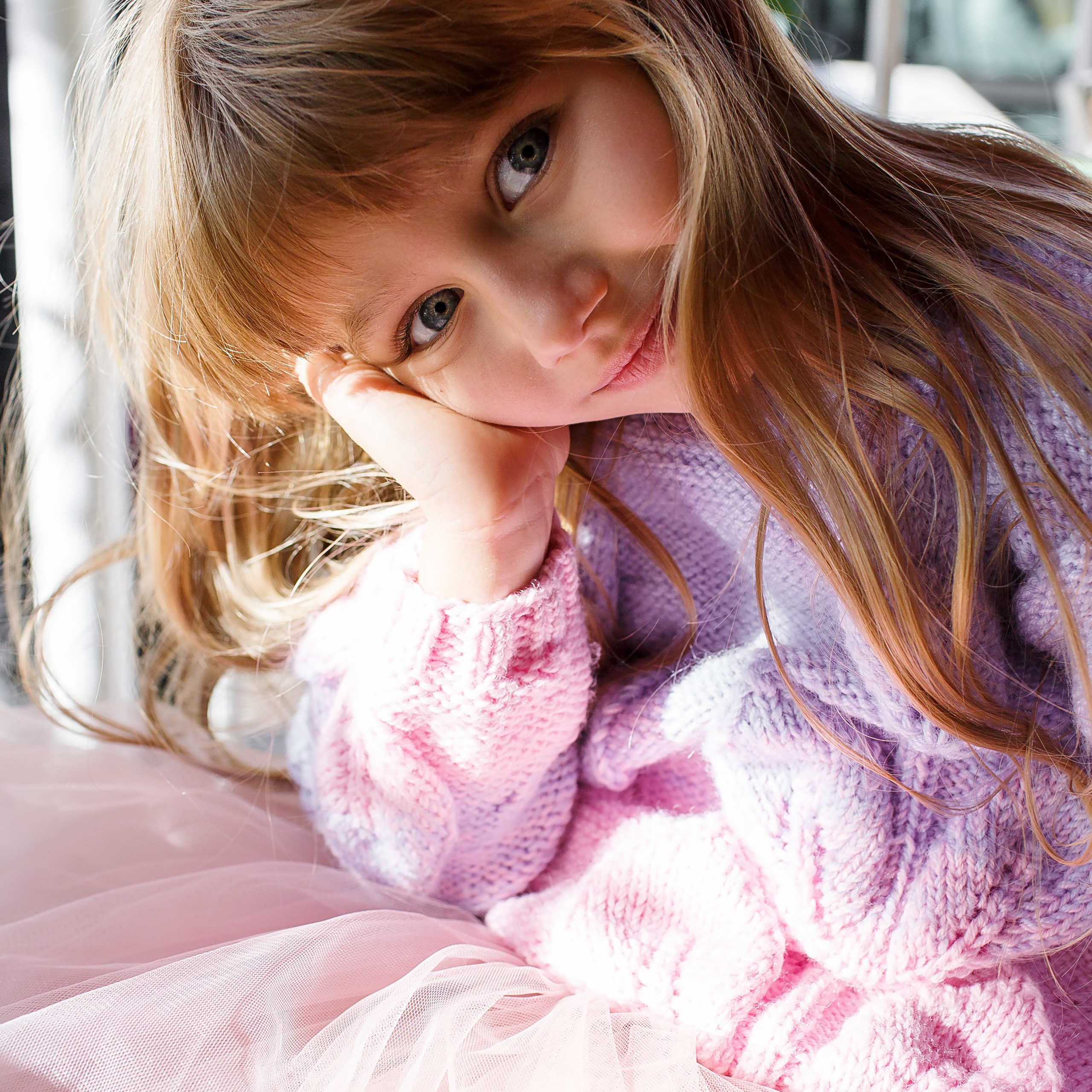 красивый ребенок в розовых тонах детский фотограф Гранкин Александр Санкт-Петербург 