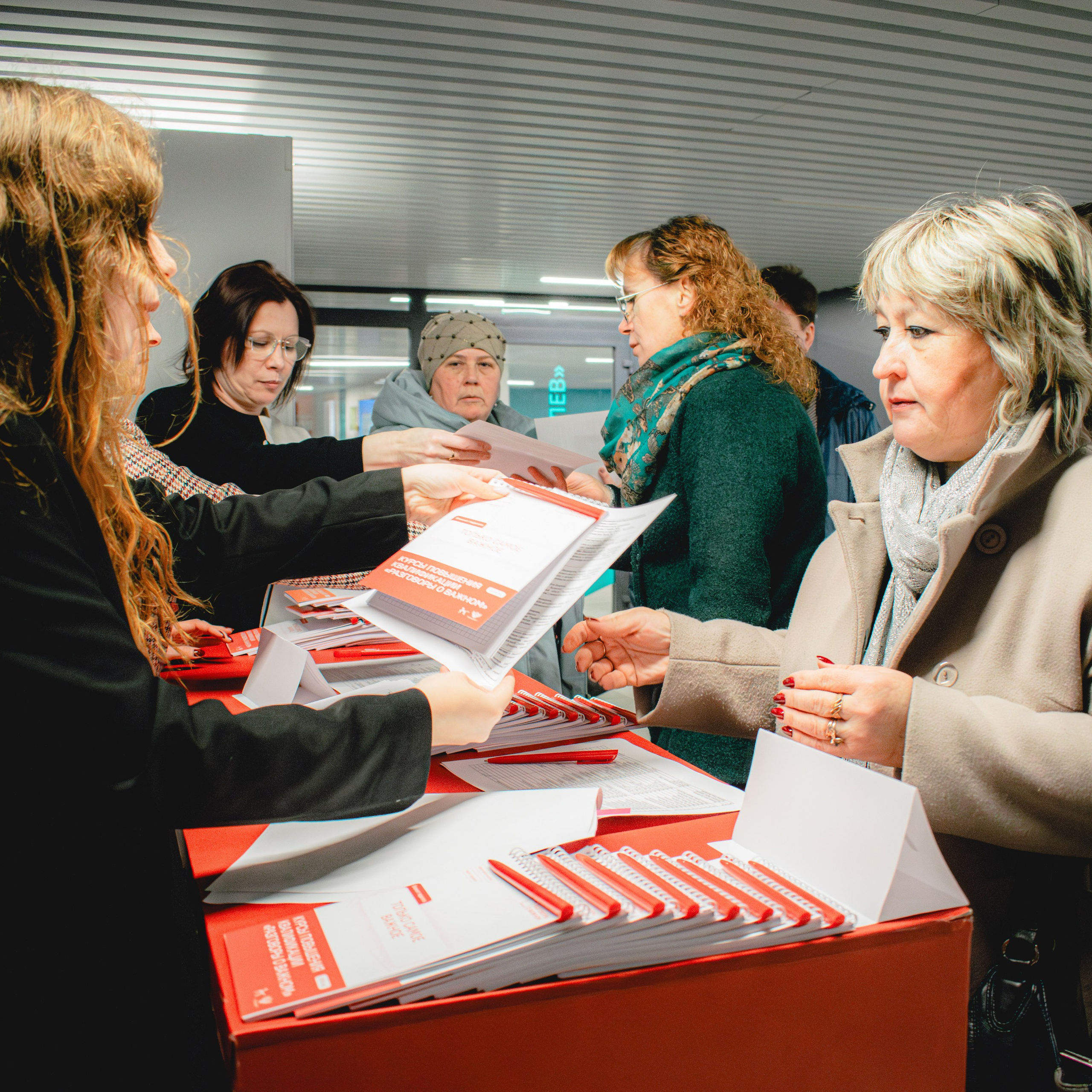 Движение первых. Разговор о важном. Репортажный фотограф Даниил Чеснов | Тверь