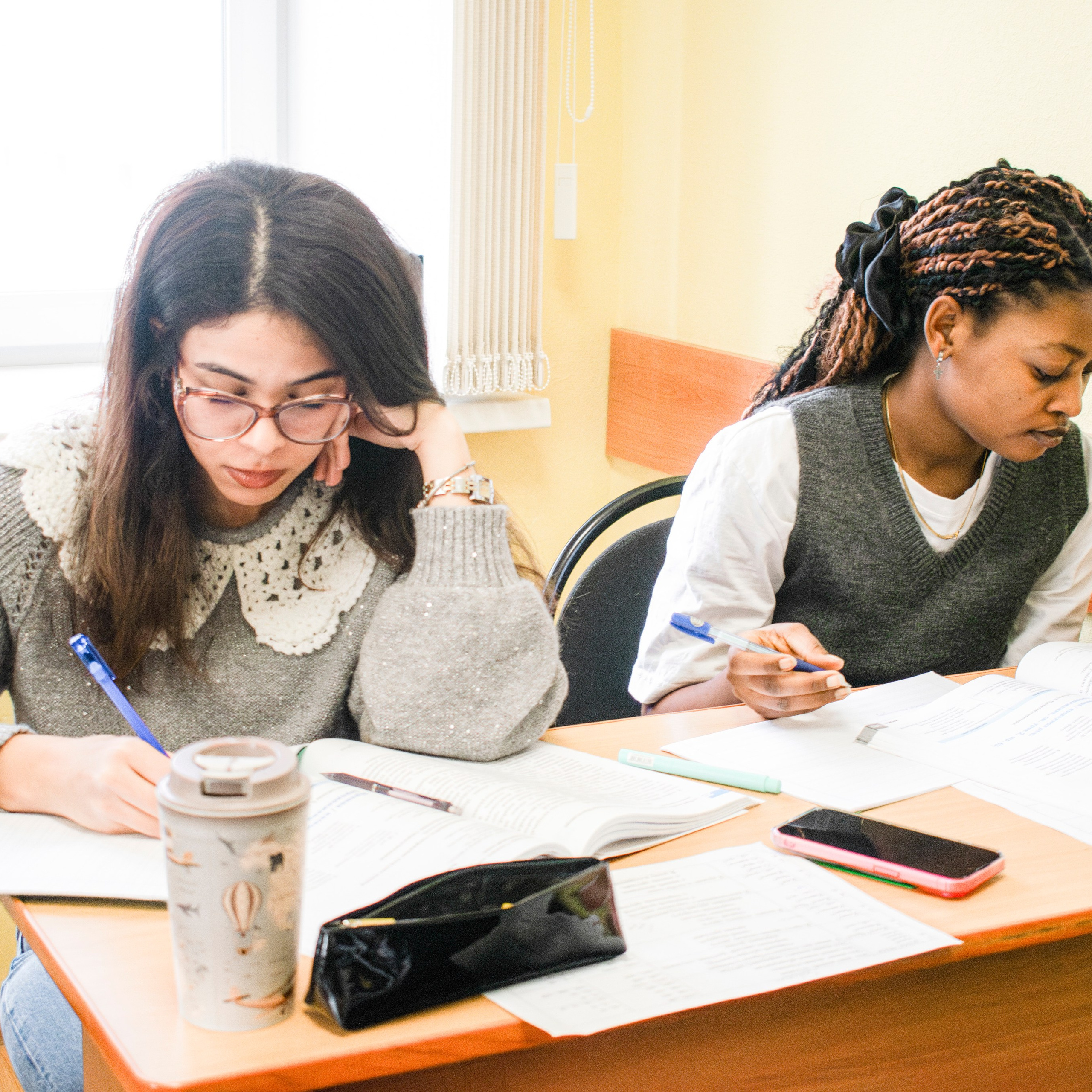 Урок русского языка | «ТвГУ». Репортажный фотограф Даниил Чеснов | Тверь