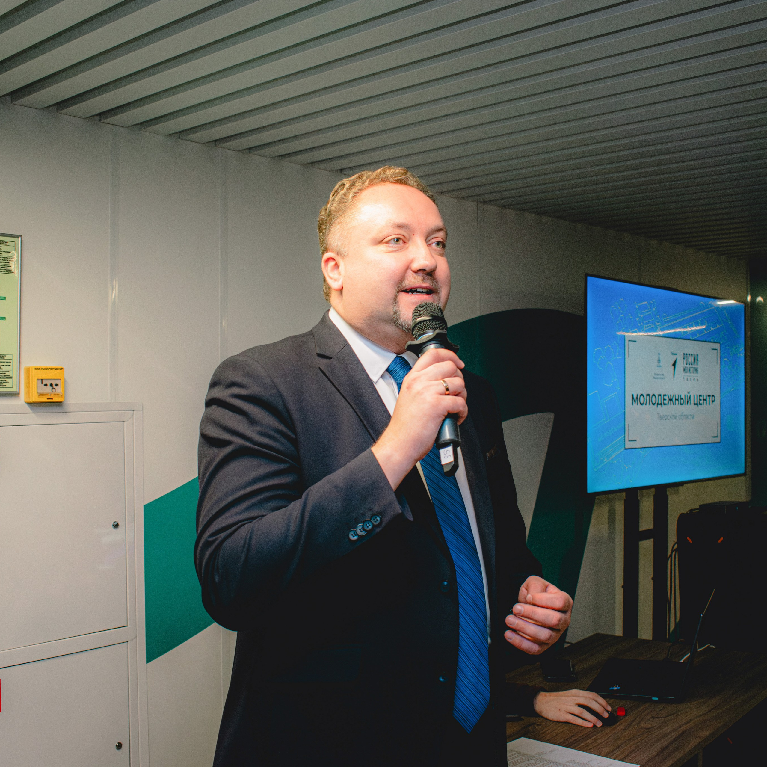 Движение первых. Разговор о важном. Репортажный фотограф Даниил Чеснов | Тверь