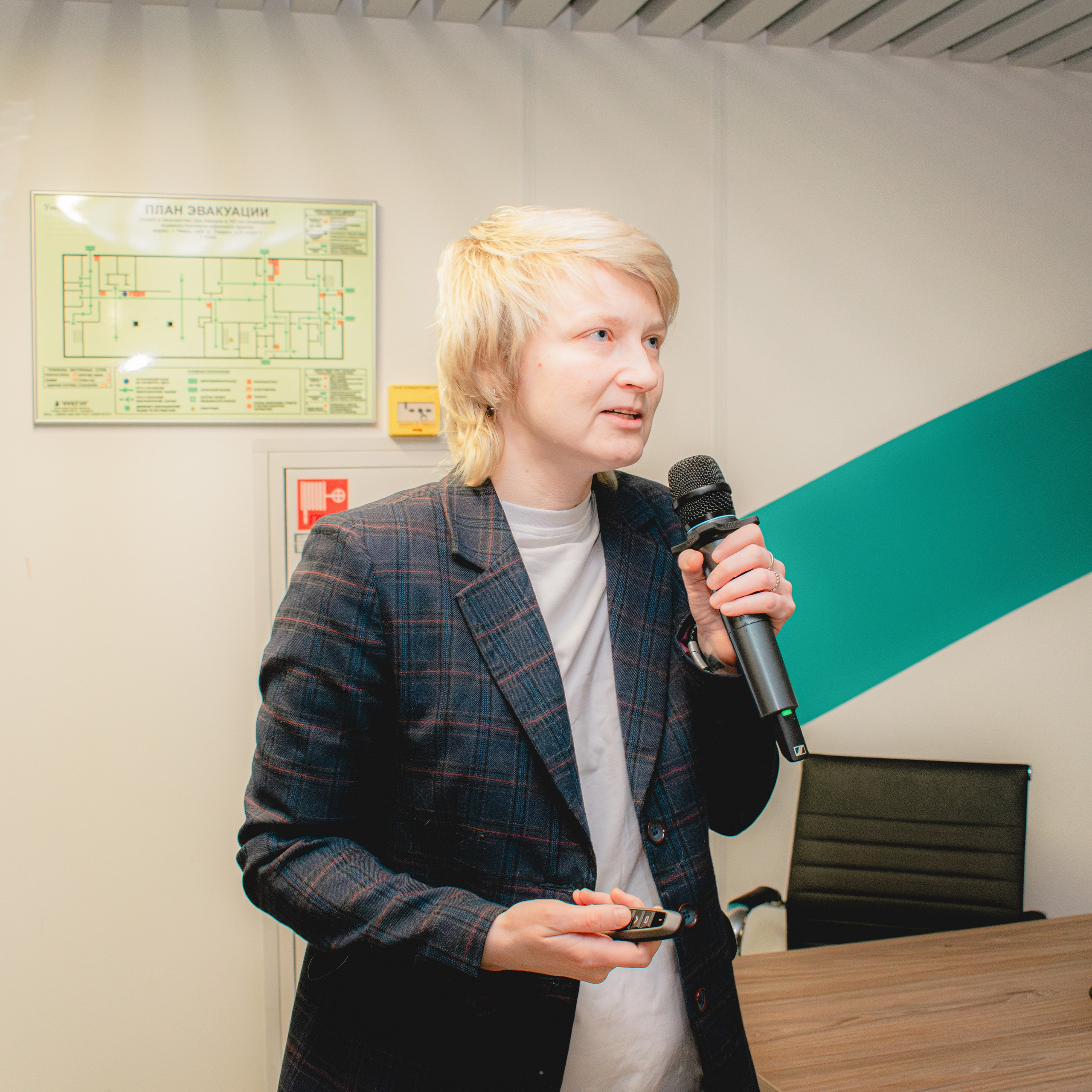 Движение первых. Разговор о важном. Репортажный фотограф Даниил Чеснов | Тверь