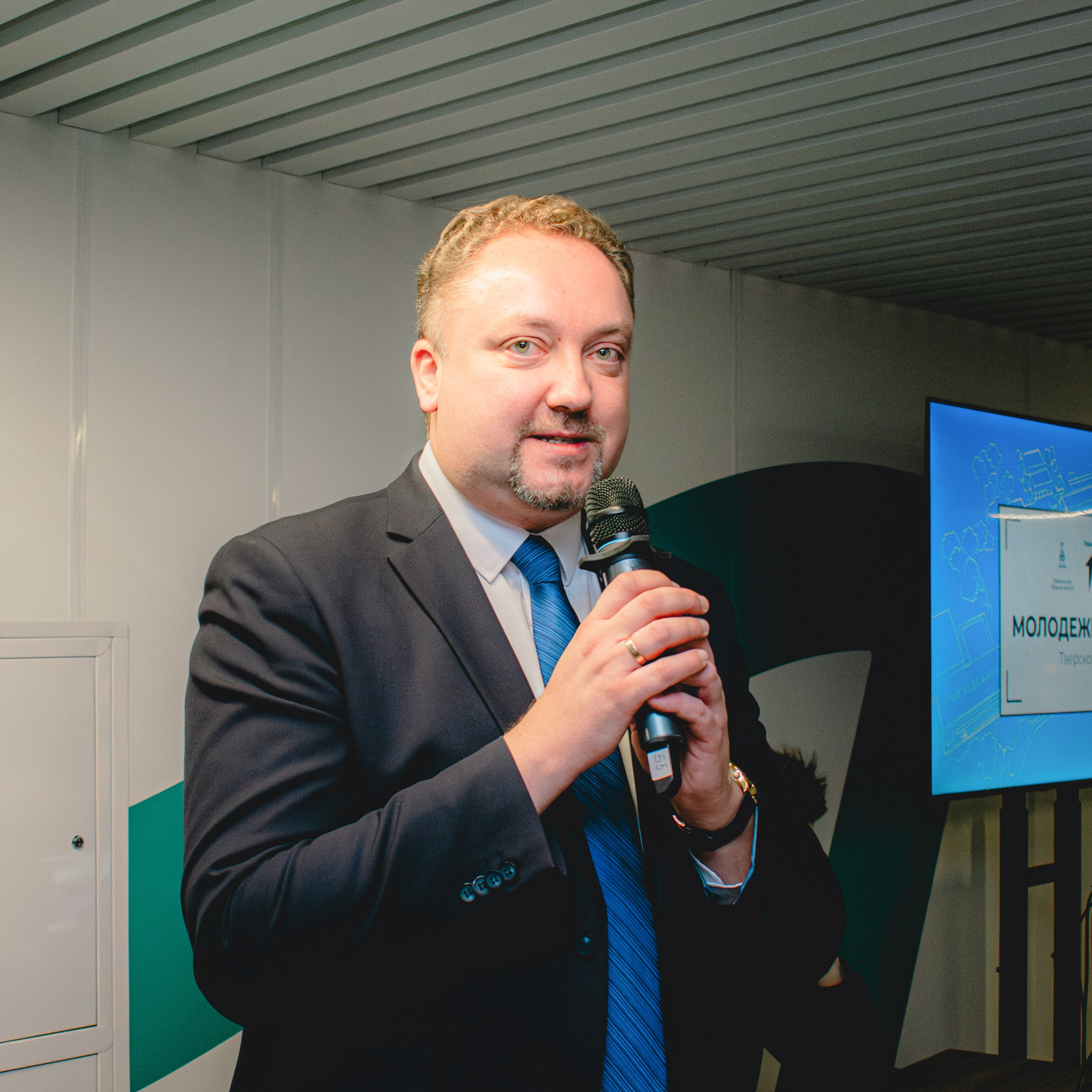 Движение первых. Разговор о важном. Репортажный фотограф Даниил Чеснов | Тверь