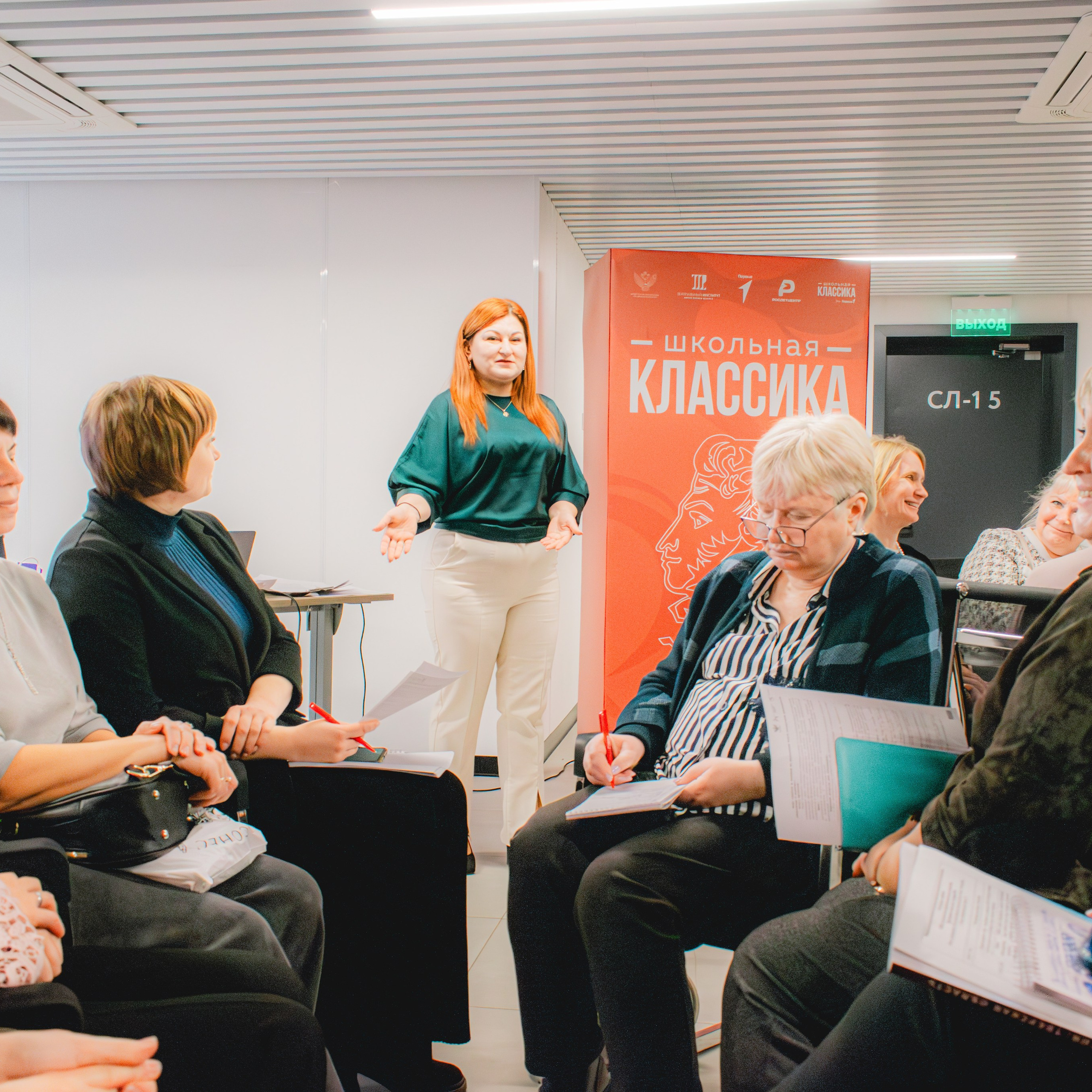 Движение первых. Разговор о важном. Репортажный фотограф Даниил Чеснов | Тверь