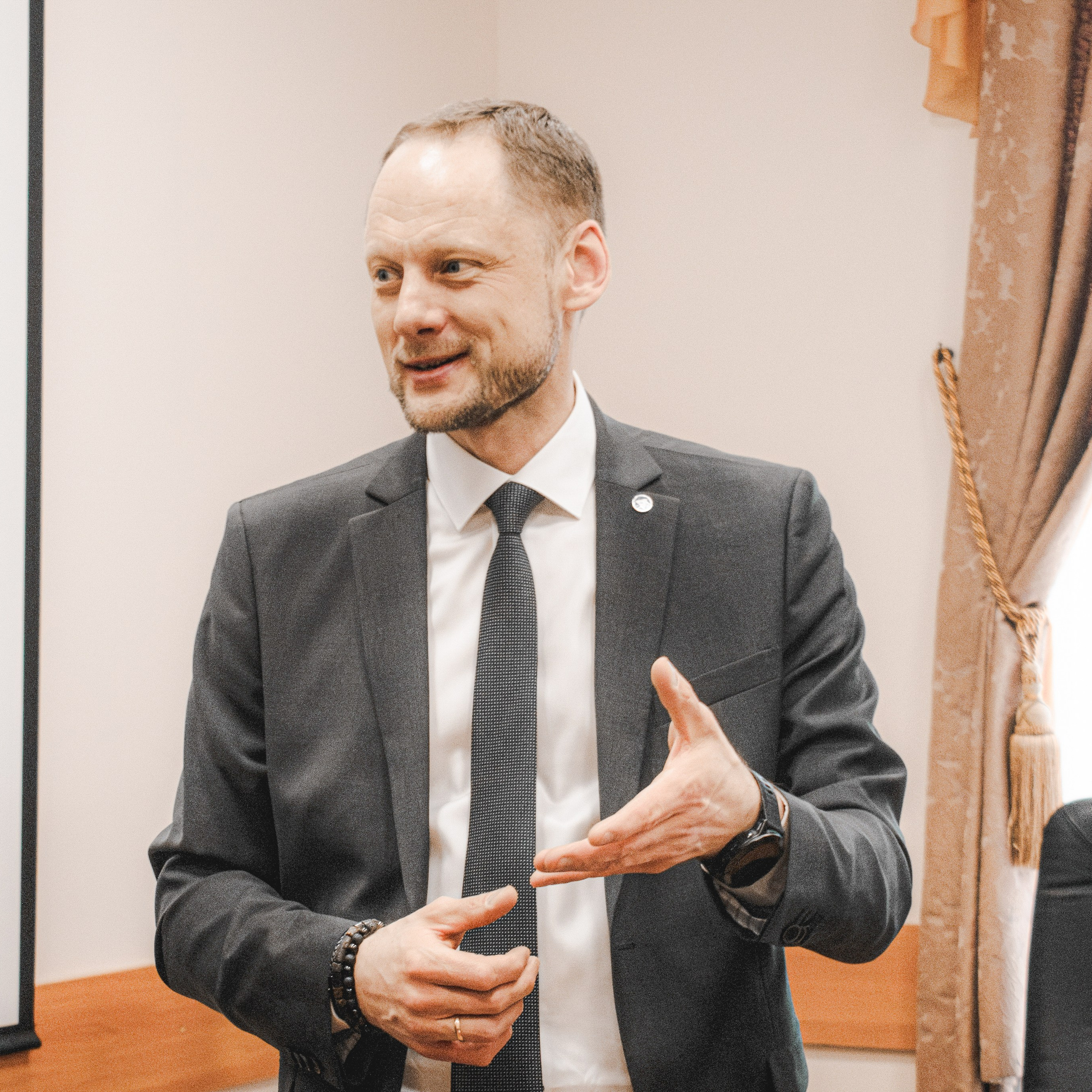 Подписание соглашения о сотрудничестве между ТвГУ и Энергосбытом. Репортажный фотограф Даниил Чеснов | Тверь