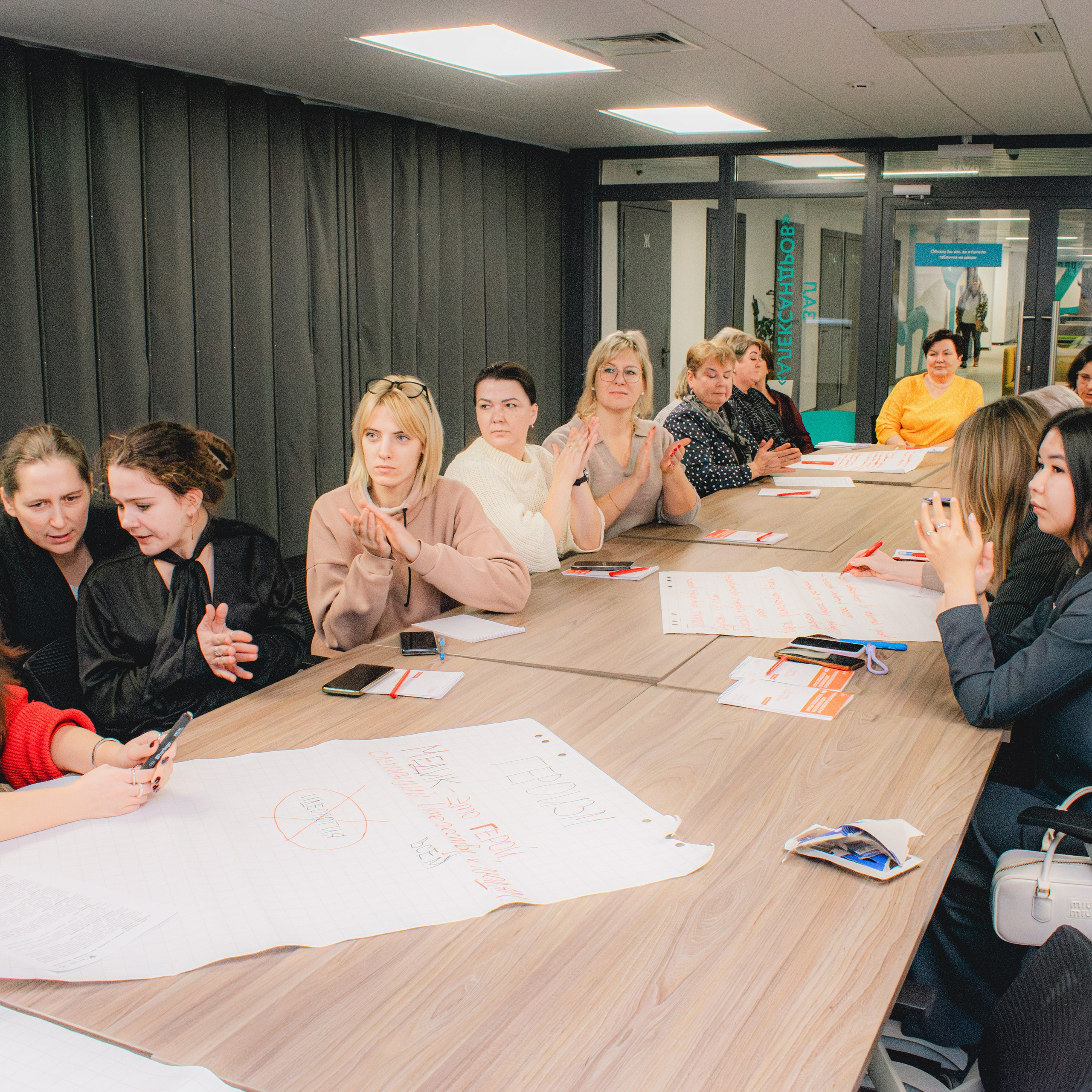 Движение первых. Разговор о важном. Репортажный фотограф Даниил Чеснов | Тверь