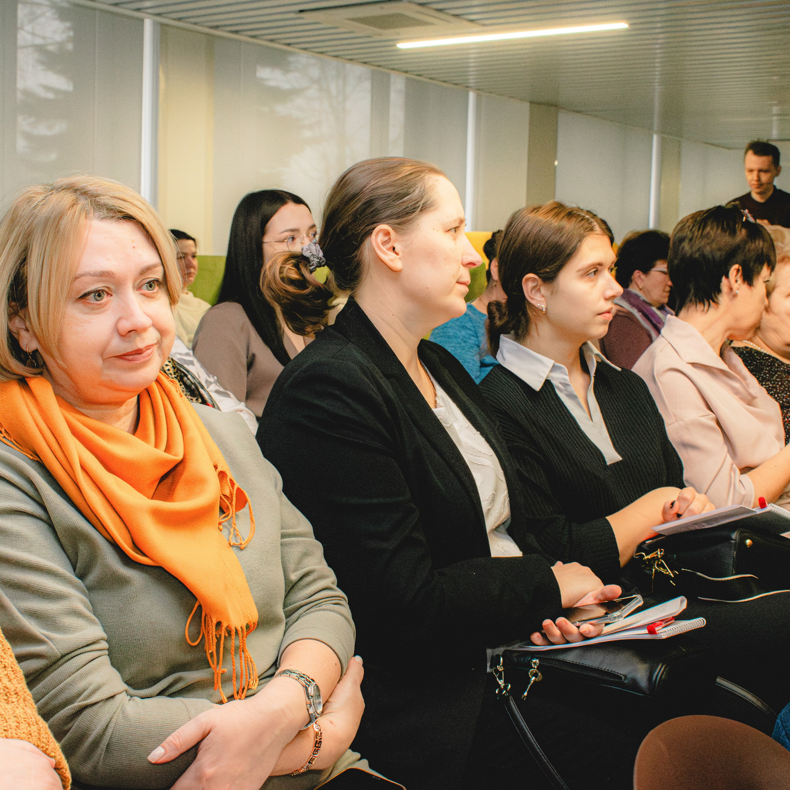 Движение первых. Разговор о важном. Репортажный фотограф Даниил Чеснов | Тверь