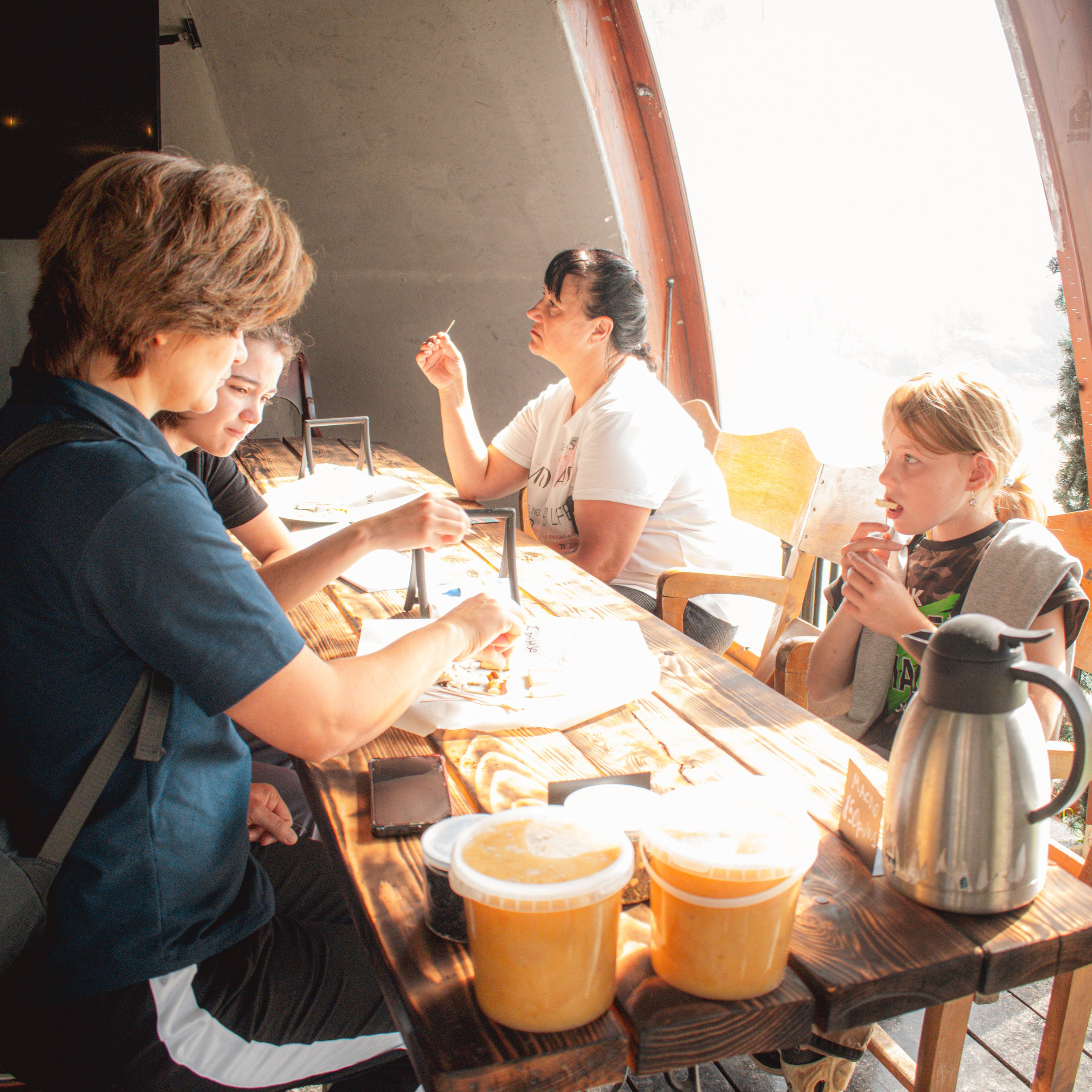 Экскурсия | ферма «Еникеево». Репортажный фотограф Даниил Чеснов | Тверь