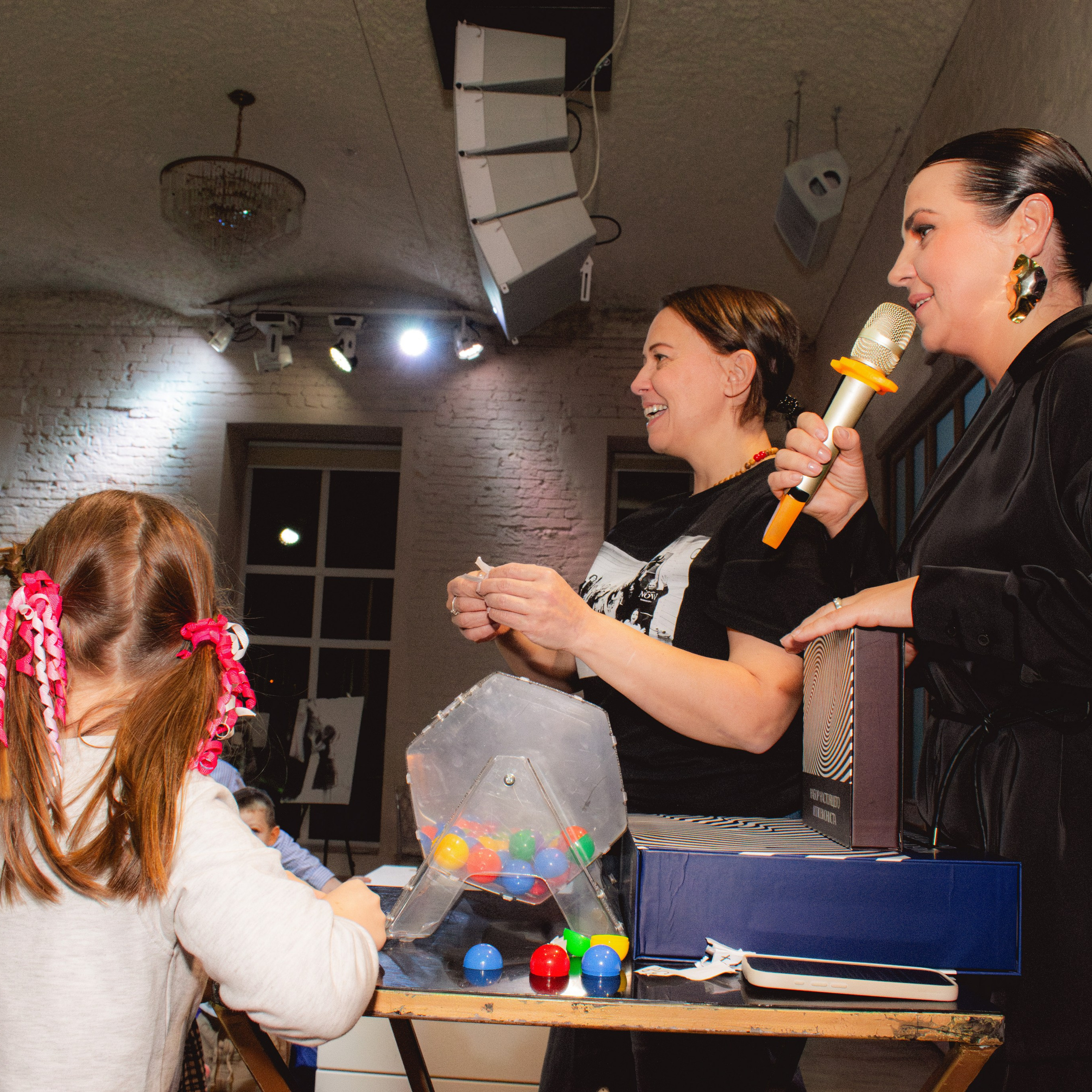 Дом матери и ребёнка (Кости Загузина). Репортажный фотограф Даниил Чеснов | Тверь