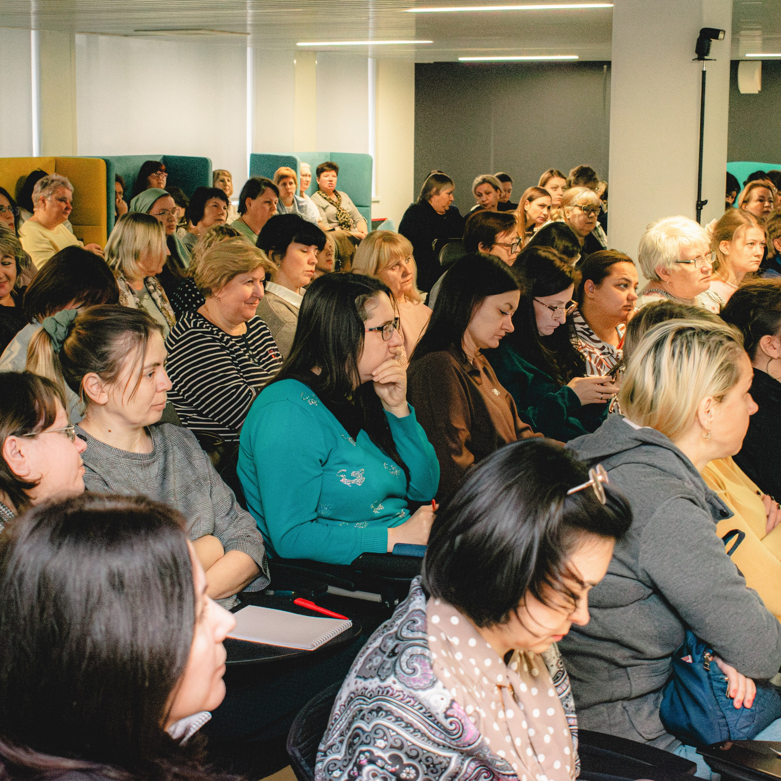Движение первых. Разговор о важном. Репортажный фотограф Даниил Чеснов | Тверь