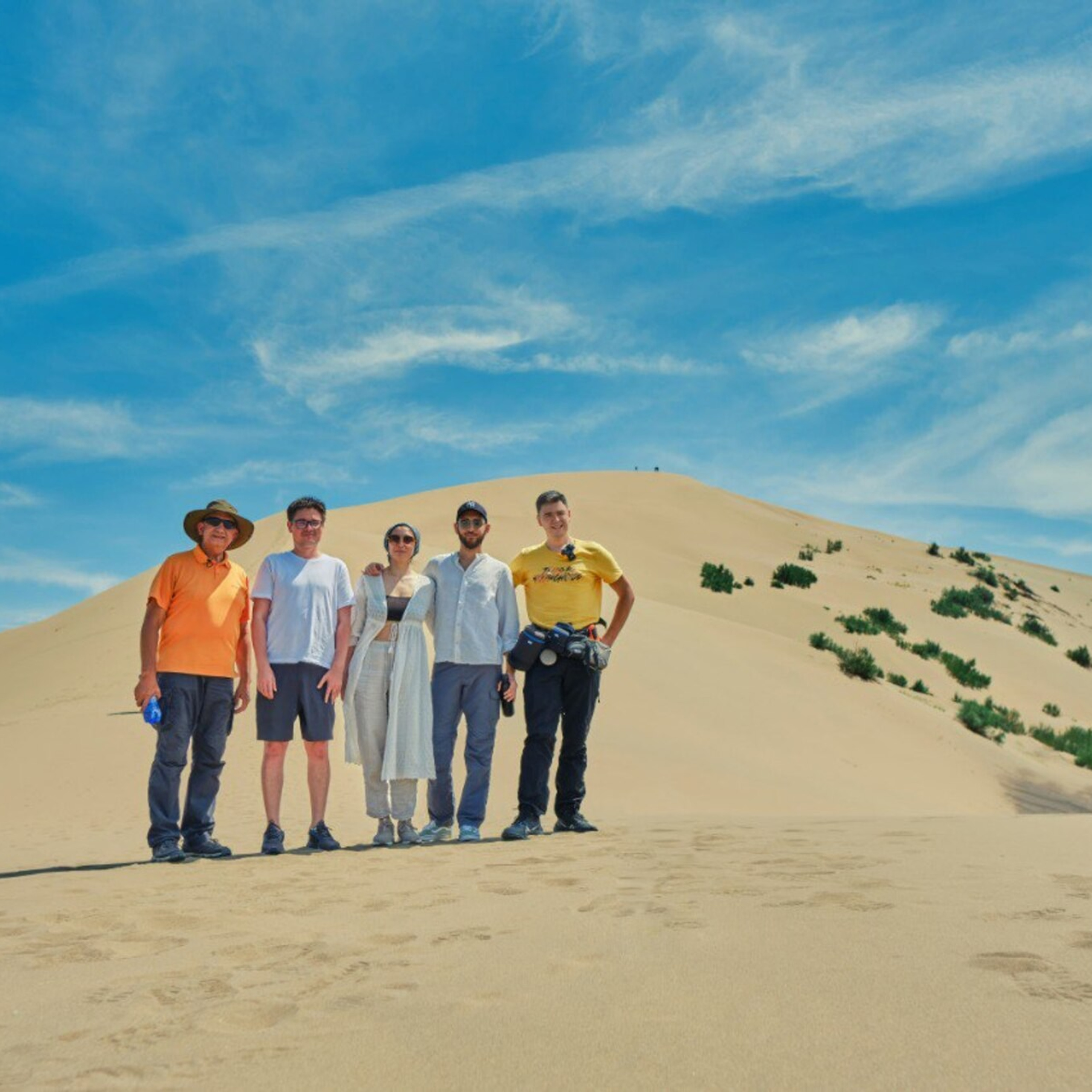 Алтын Эмель за 2 дня: Поющий Бархан, горы Актау и Катутау