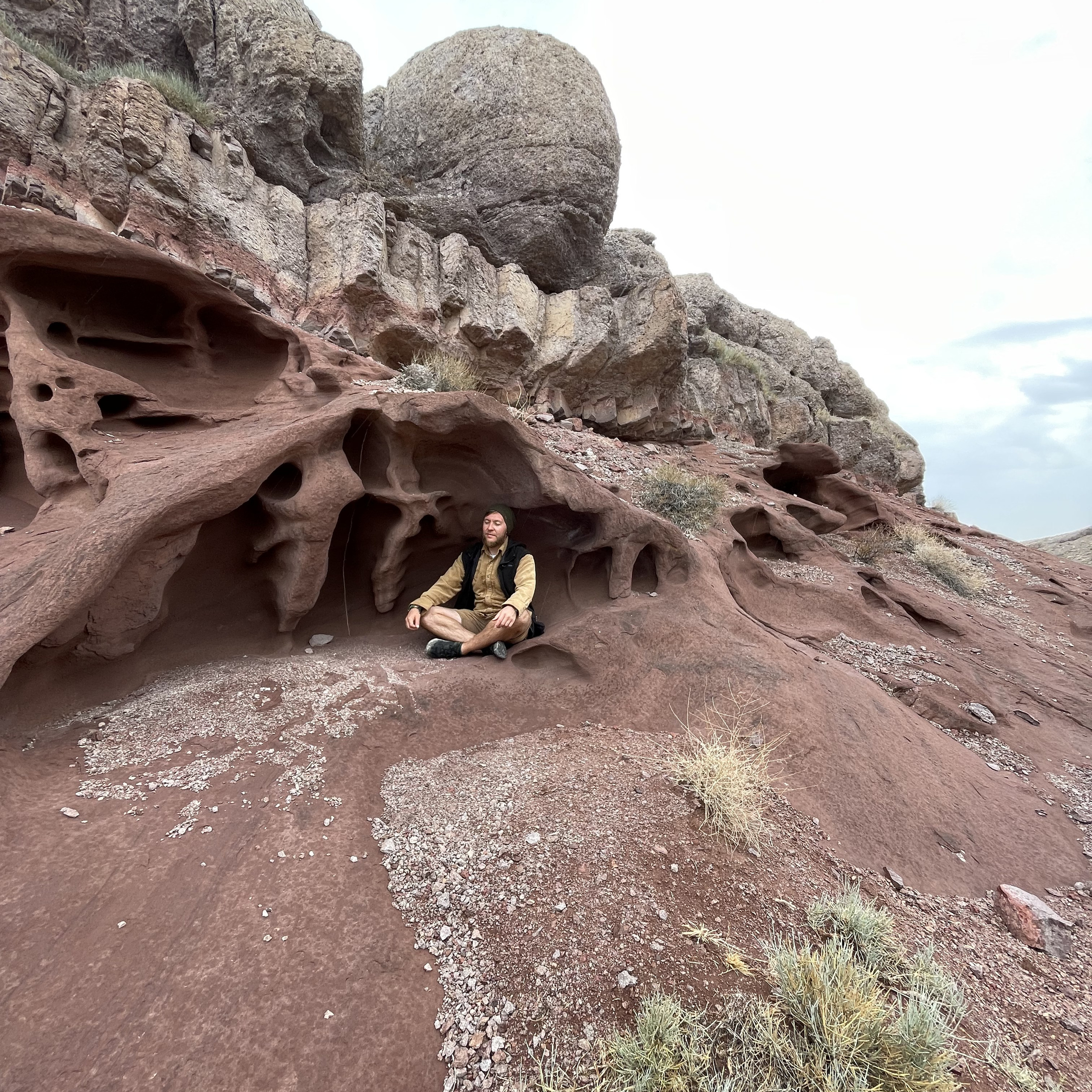 Алтын Эмель за 2 дня: Поющий Бархан, горы Актау и Катутау