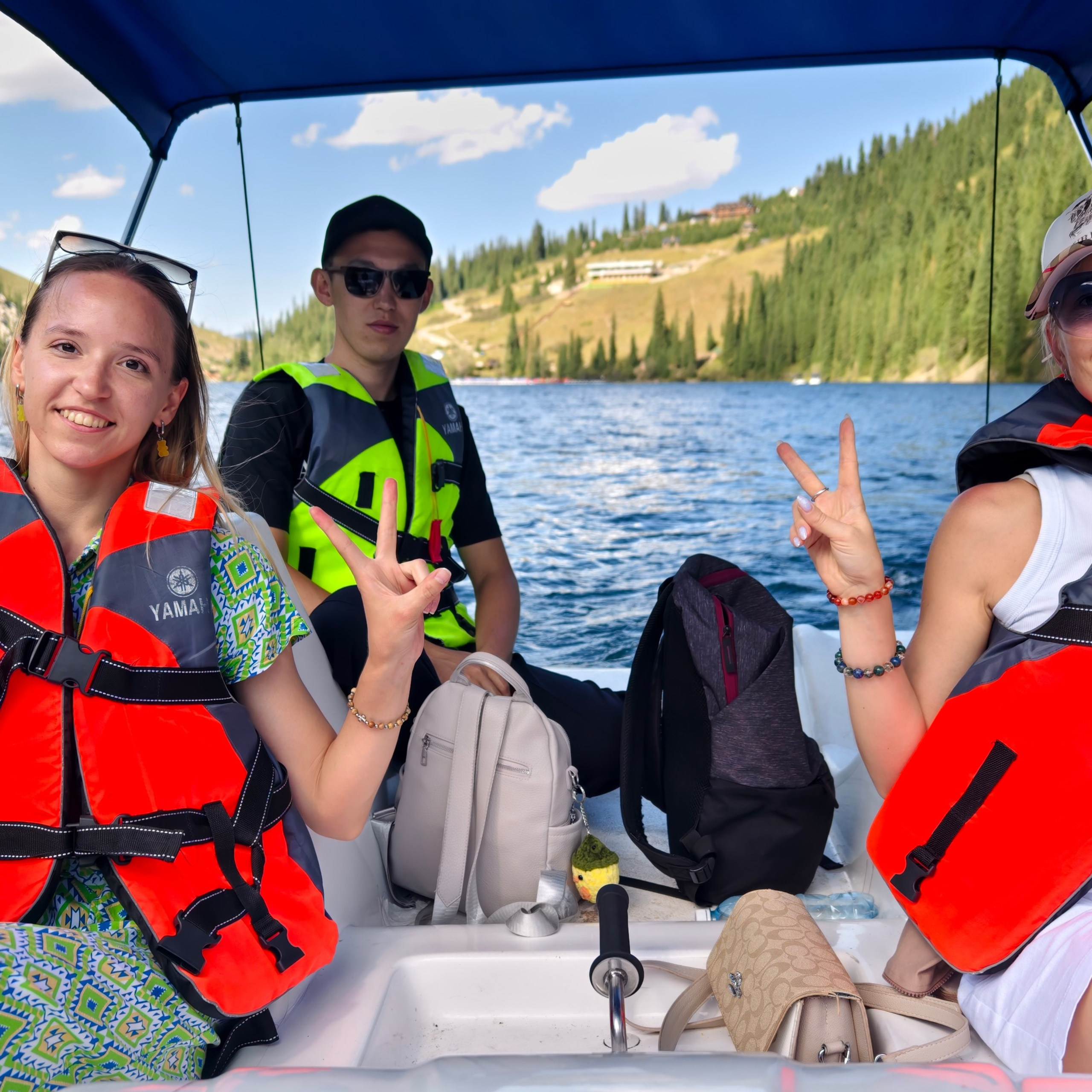 Экскурсия и тур на озеро Кольсай из Алматы