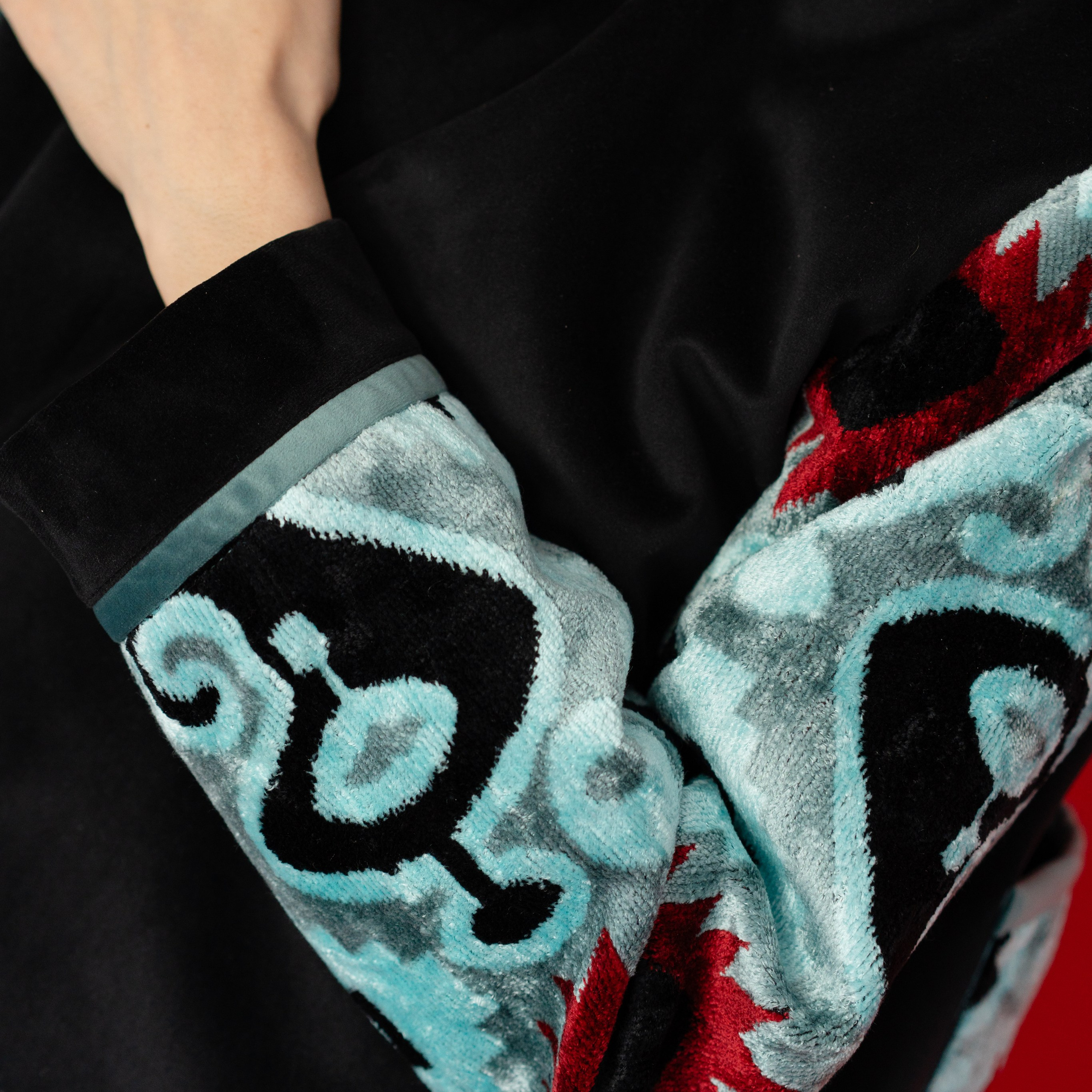 Бомбер «Ковёр» — ЭКСКЛЮЗИВ. Производство женской одежды в Кемерово