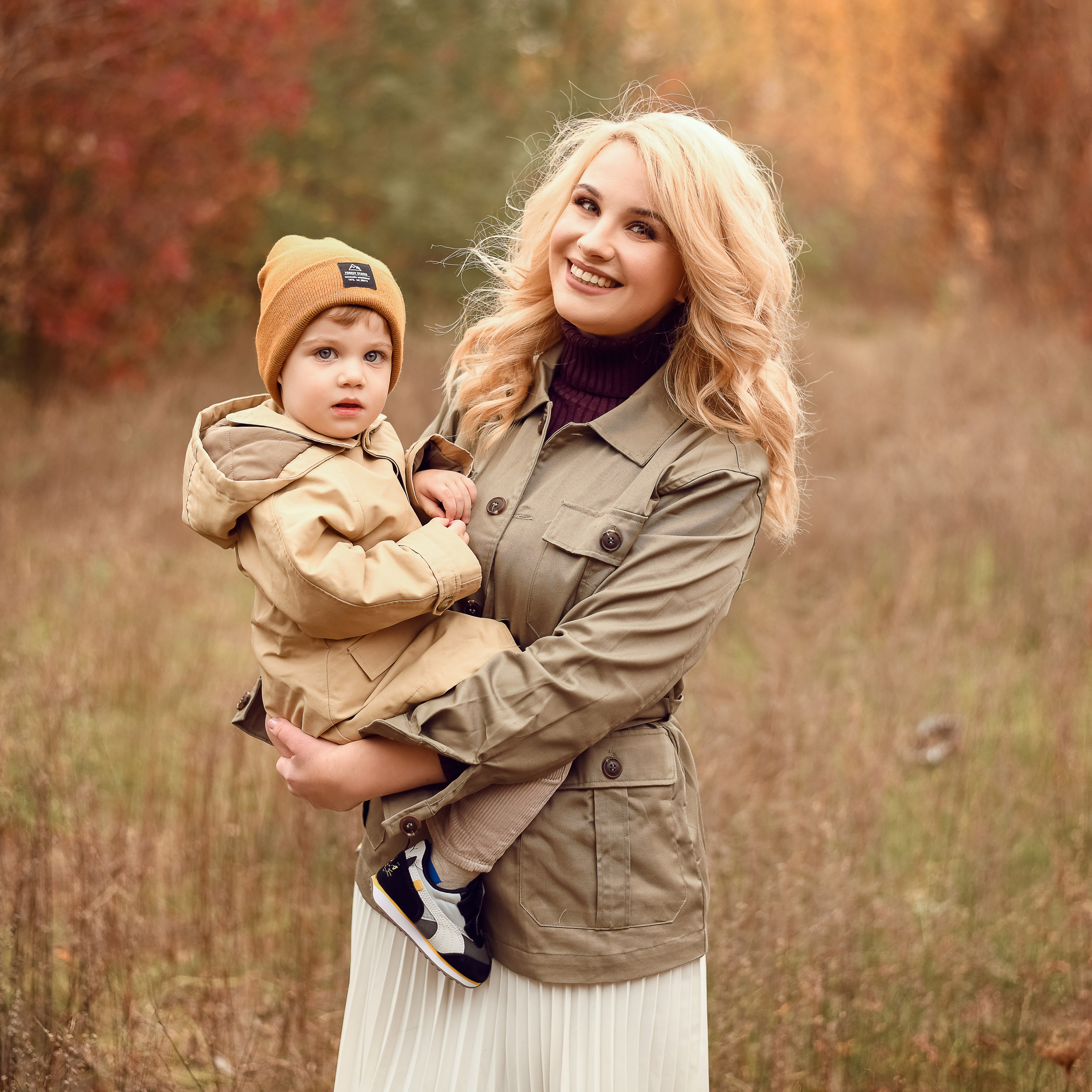 Марат и Катя. Мама и сын