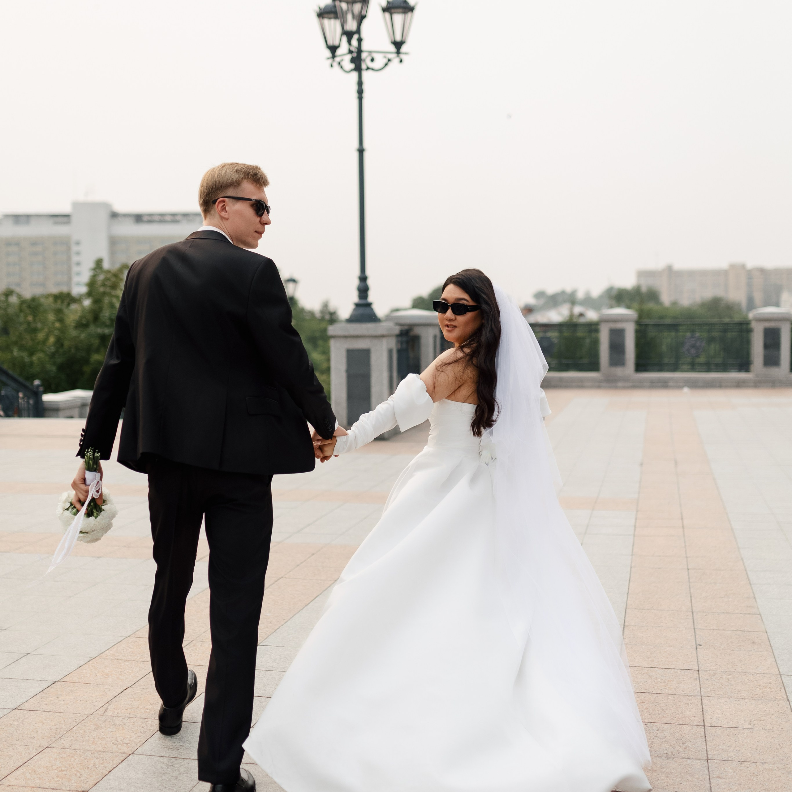 Андрей и Анна. Интурист. Комсомольская площадь