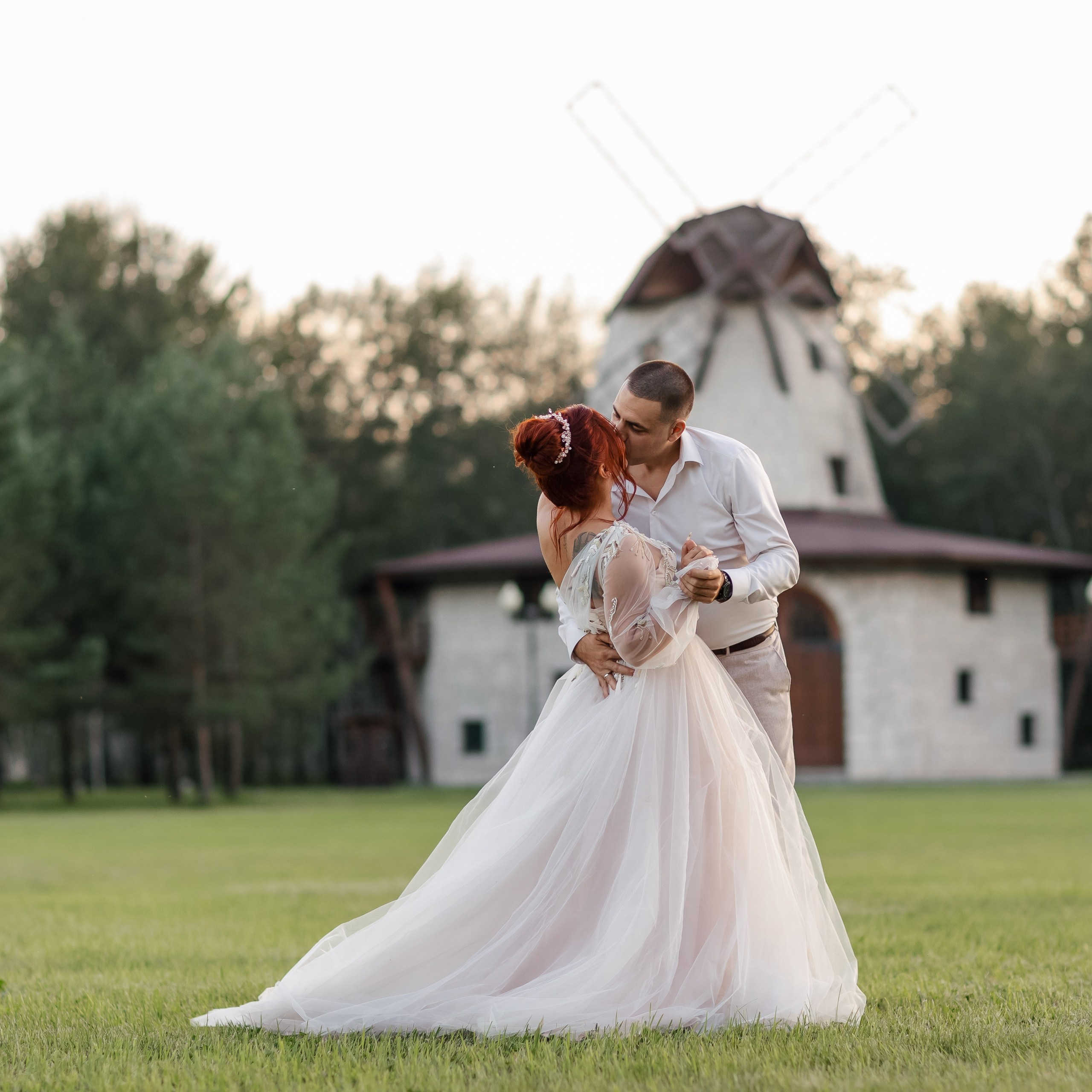 Владимир и Екатерина. Мельница.