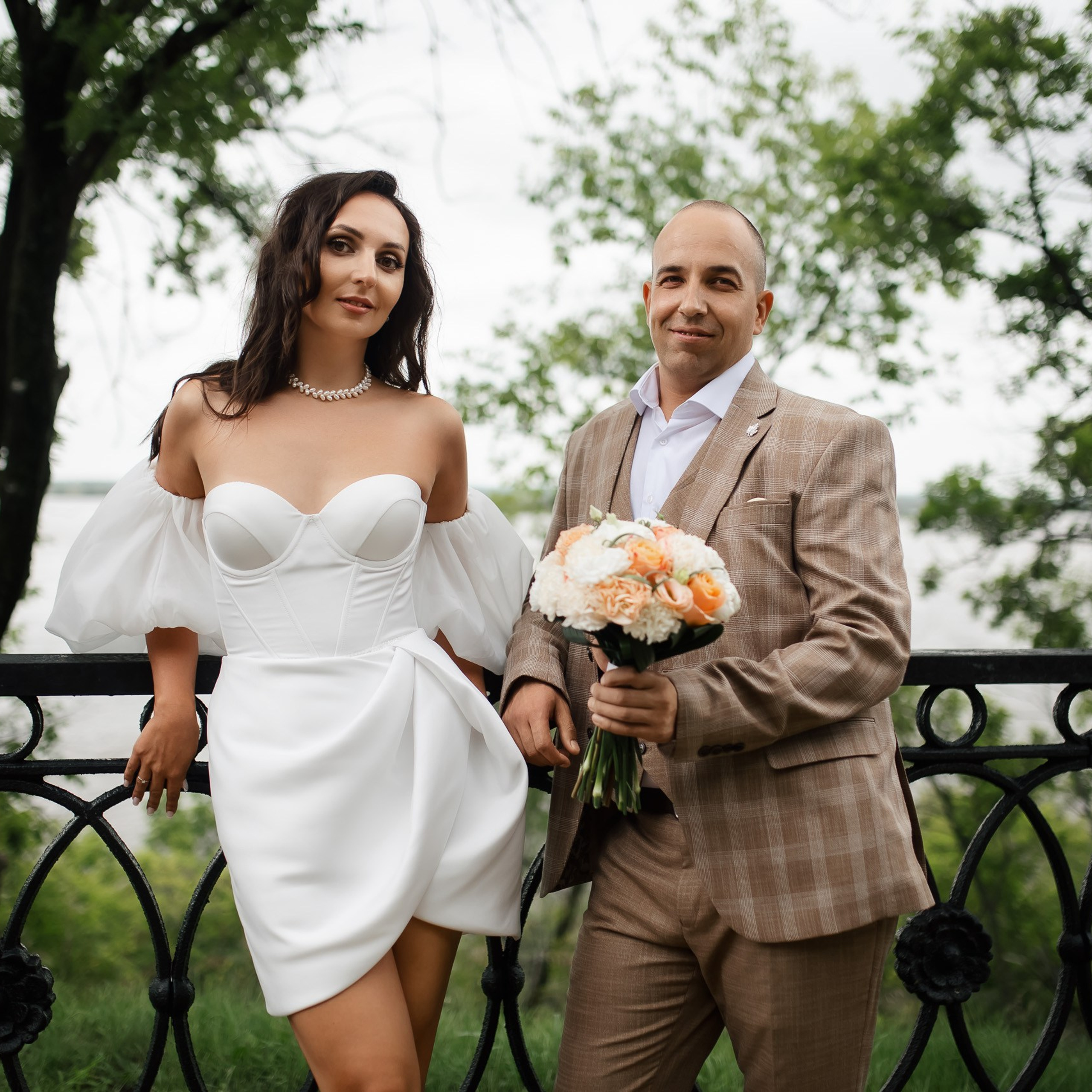 Вин Дизель и его шикарная невеста :). Олег и Наталья. Часовая прогулка.