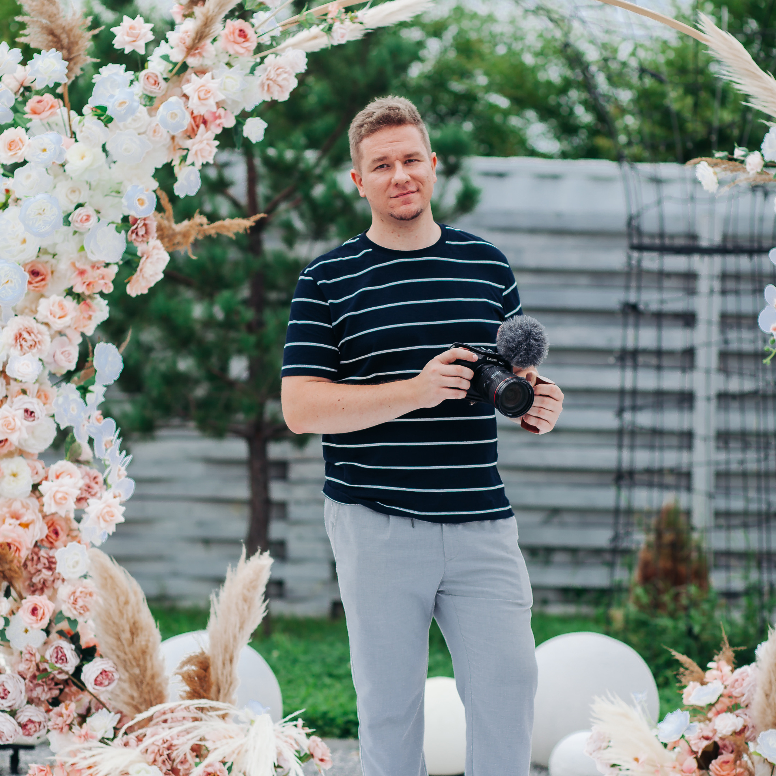 О фотографе в Хабаровске. Свадебный фотограф в Хабаровске