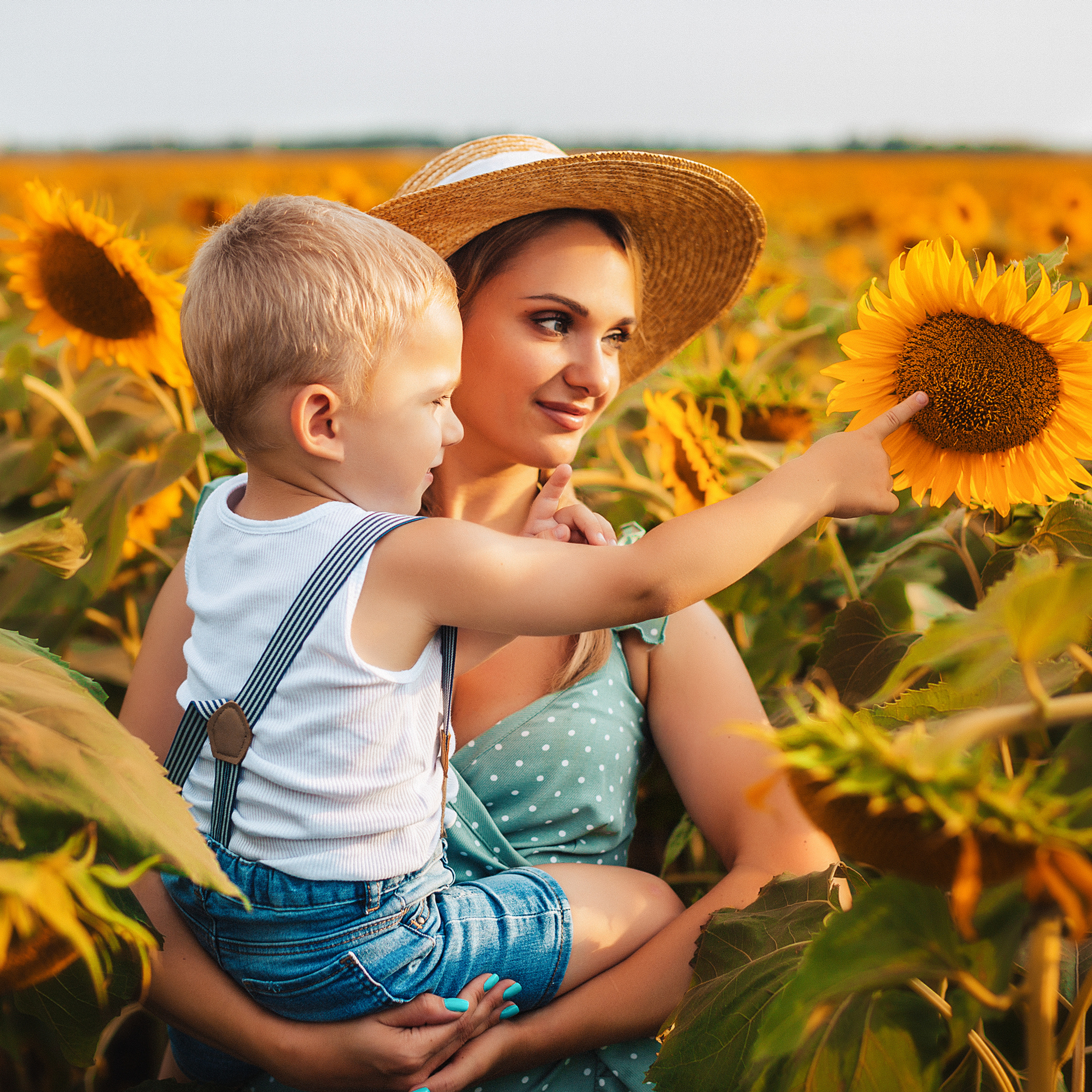 Съёмка в подсолнухах