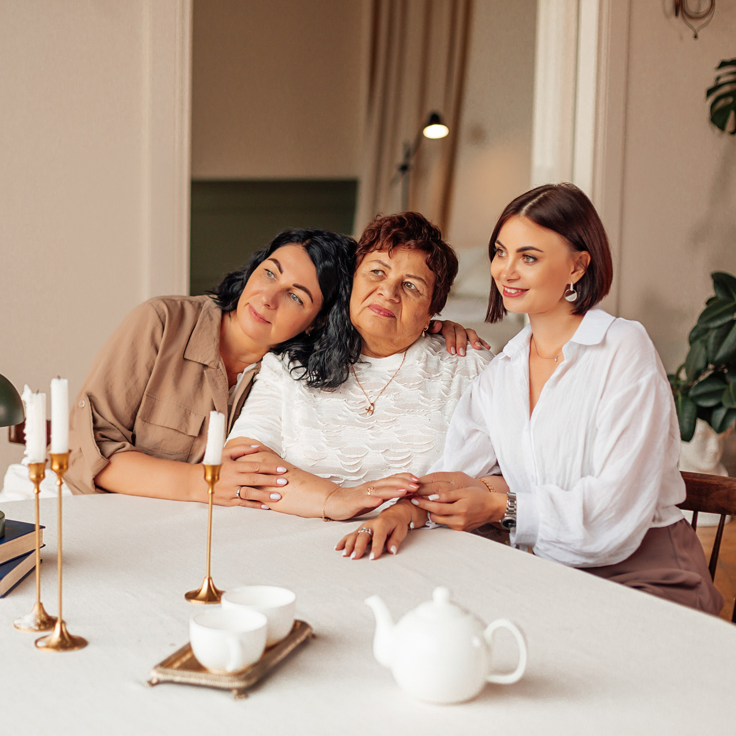 Три поколения