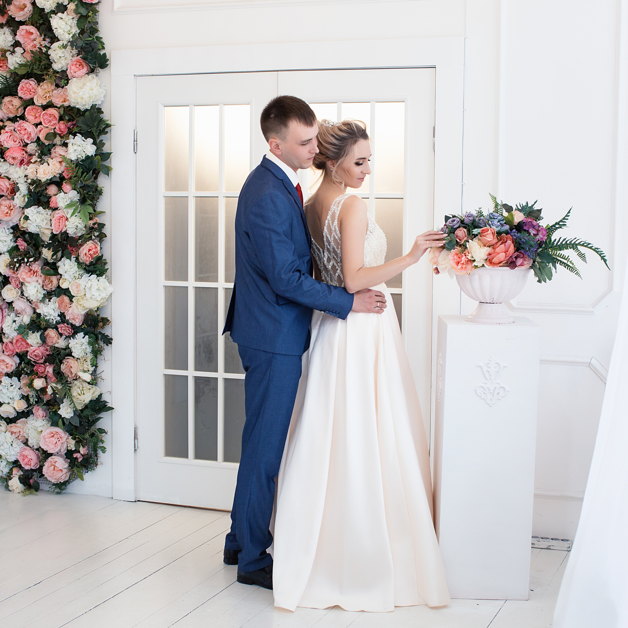 Свадебная съёмка в студии