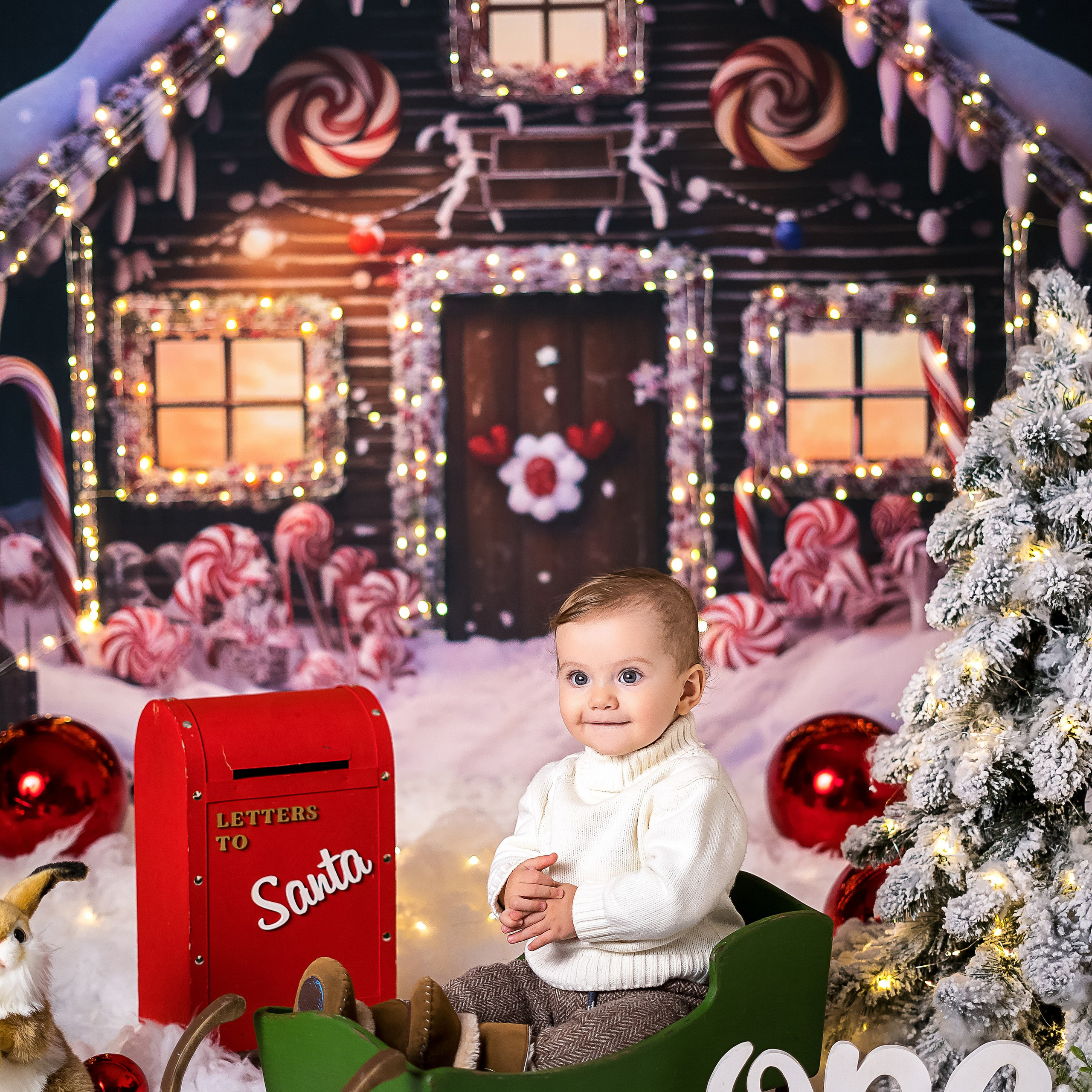 Новогодняя