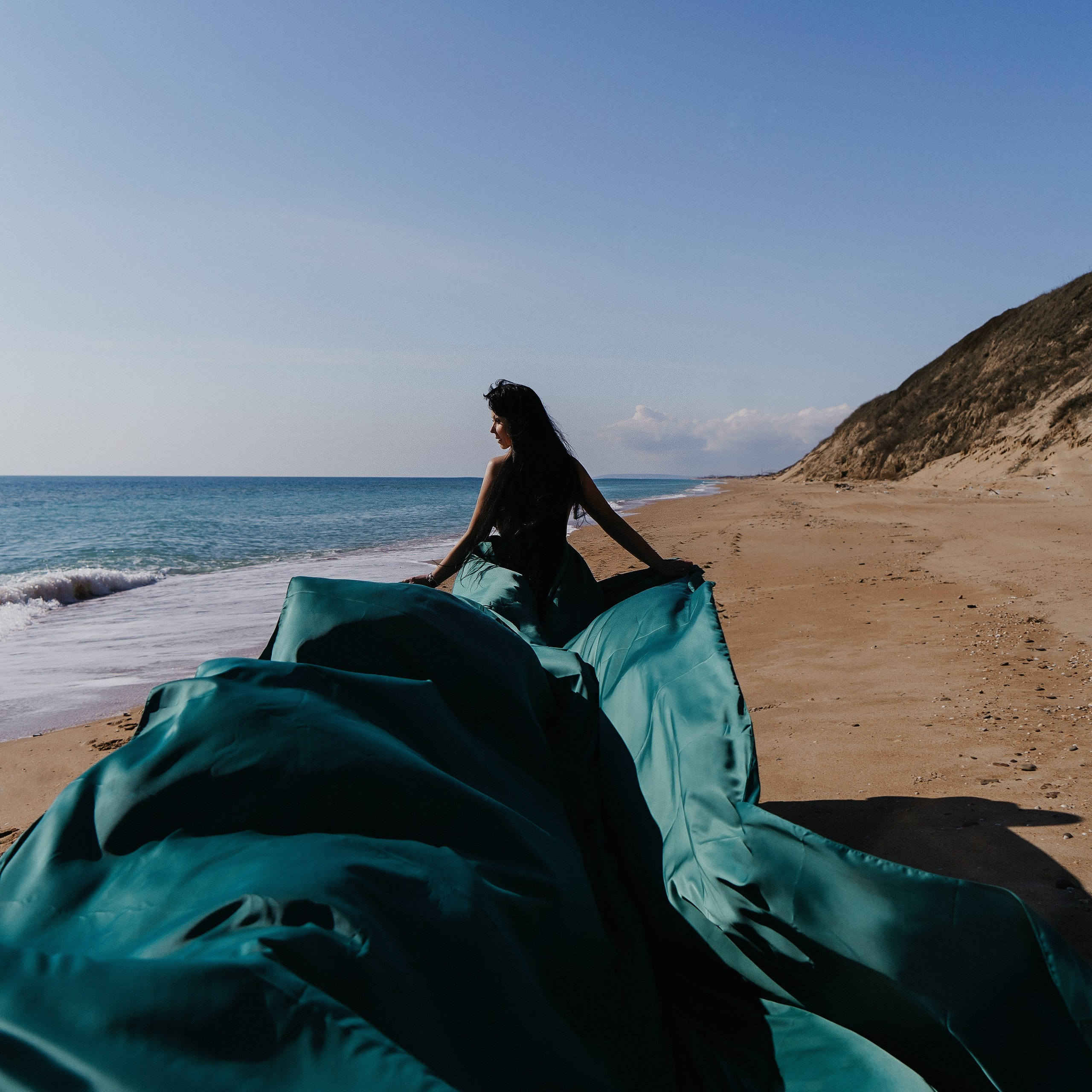 ПЛАТЬЕ ЛЕТЯЩИЕ